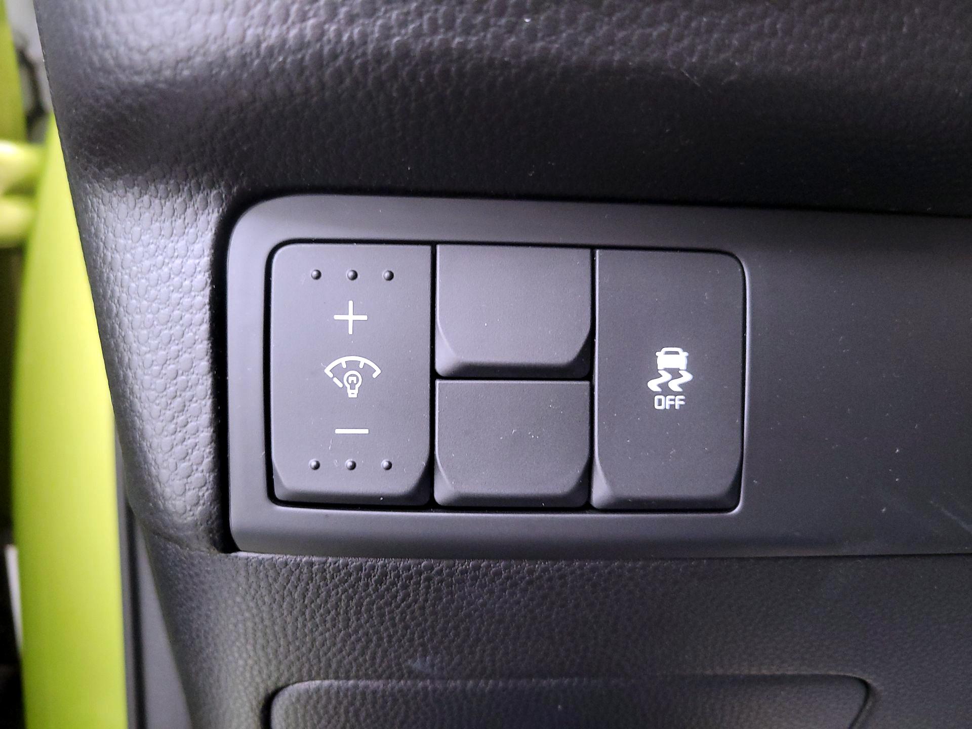 Thumbnail: 2019 Kia Soul - 13