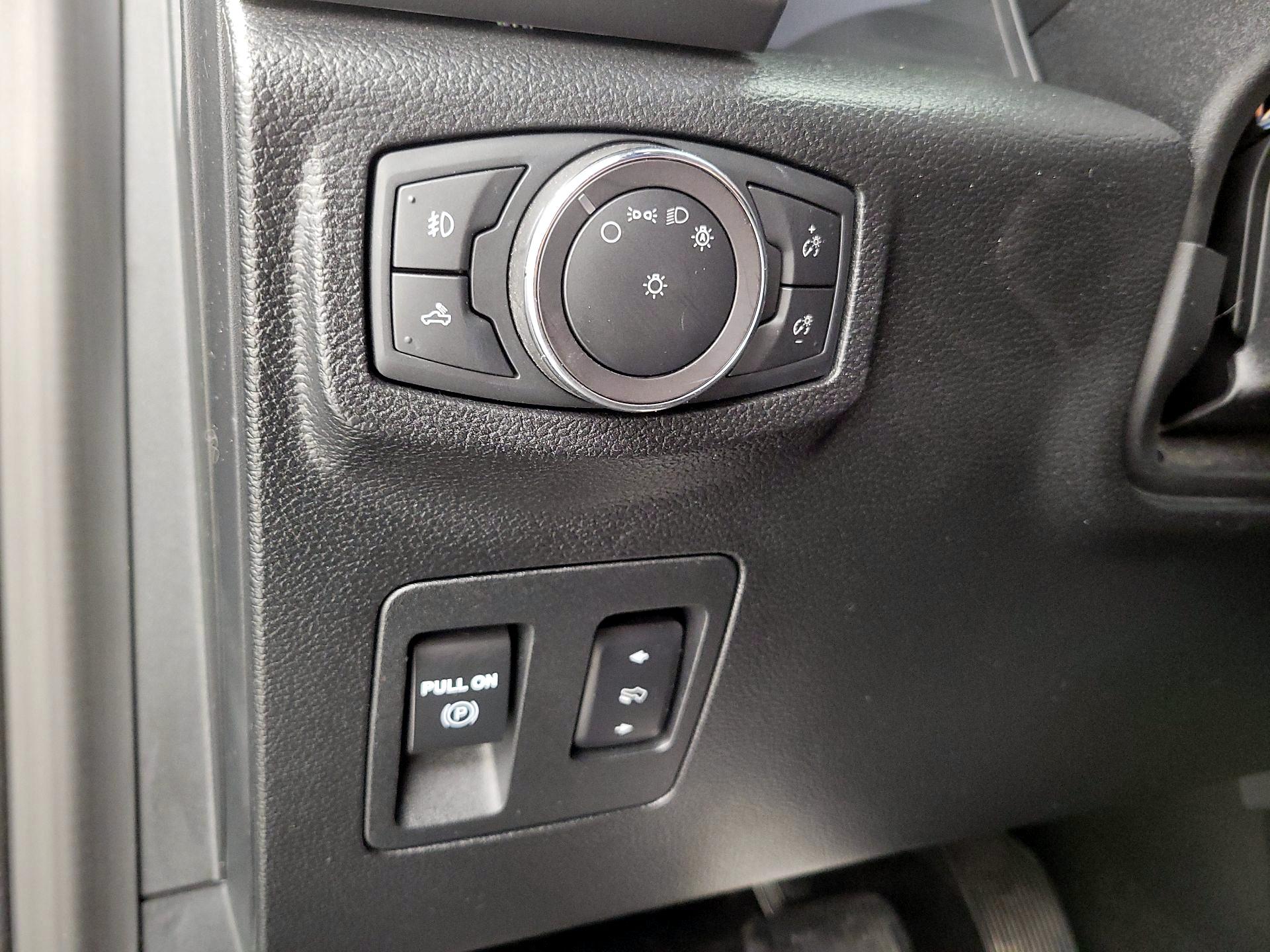 Thumbnail: 2019 Ford F-150 - 13