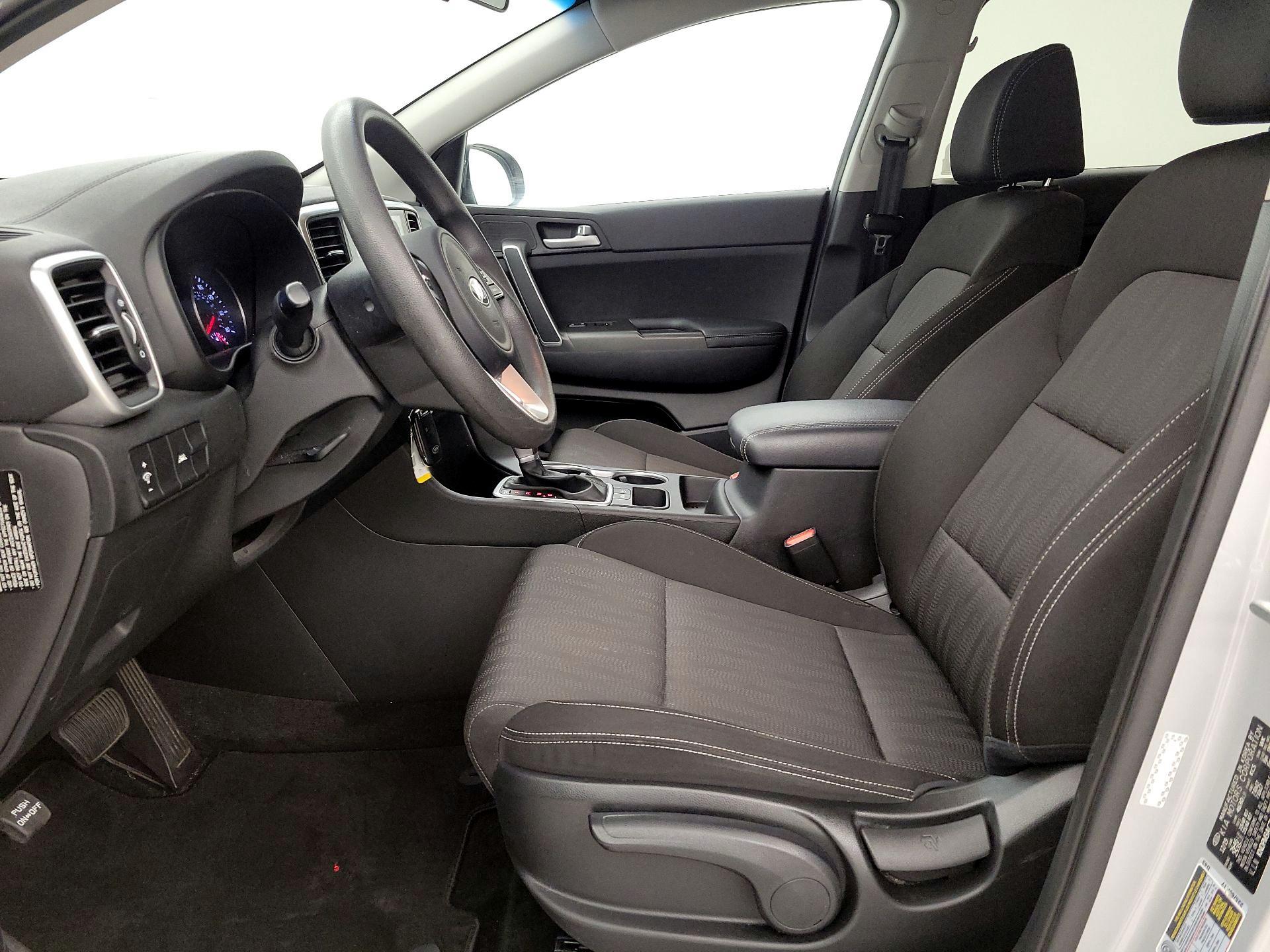 Thumbnail: 2020 Kia Sportage - 11