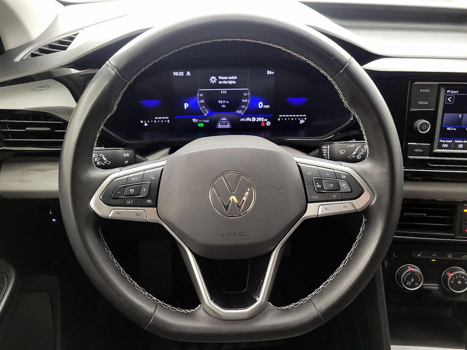 2024 Volkswagen Taos S - Photo 11