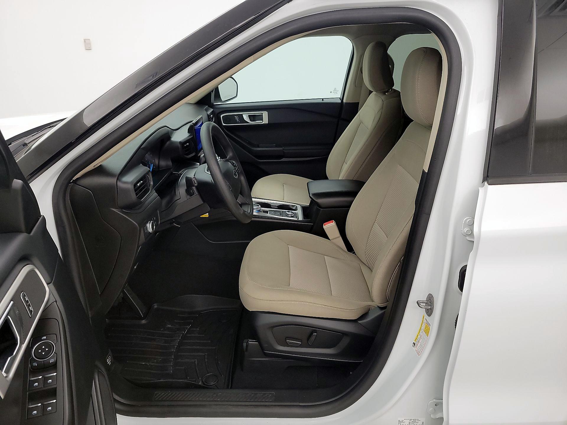 Thumbnail: 2022 Ford Explorer - 11