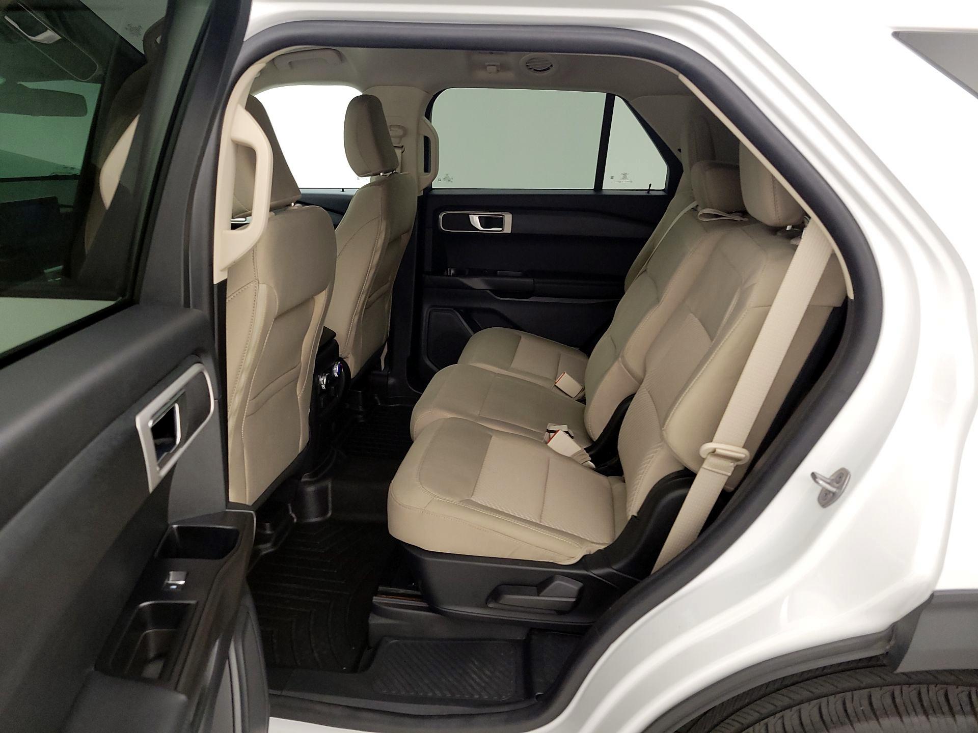 Thumbnail: 2022 Ford Explorer - 18