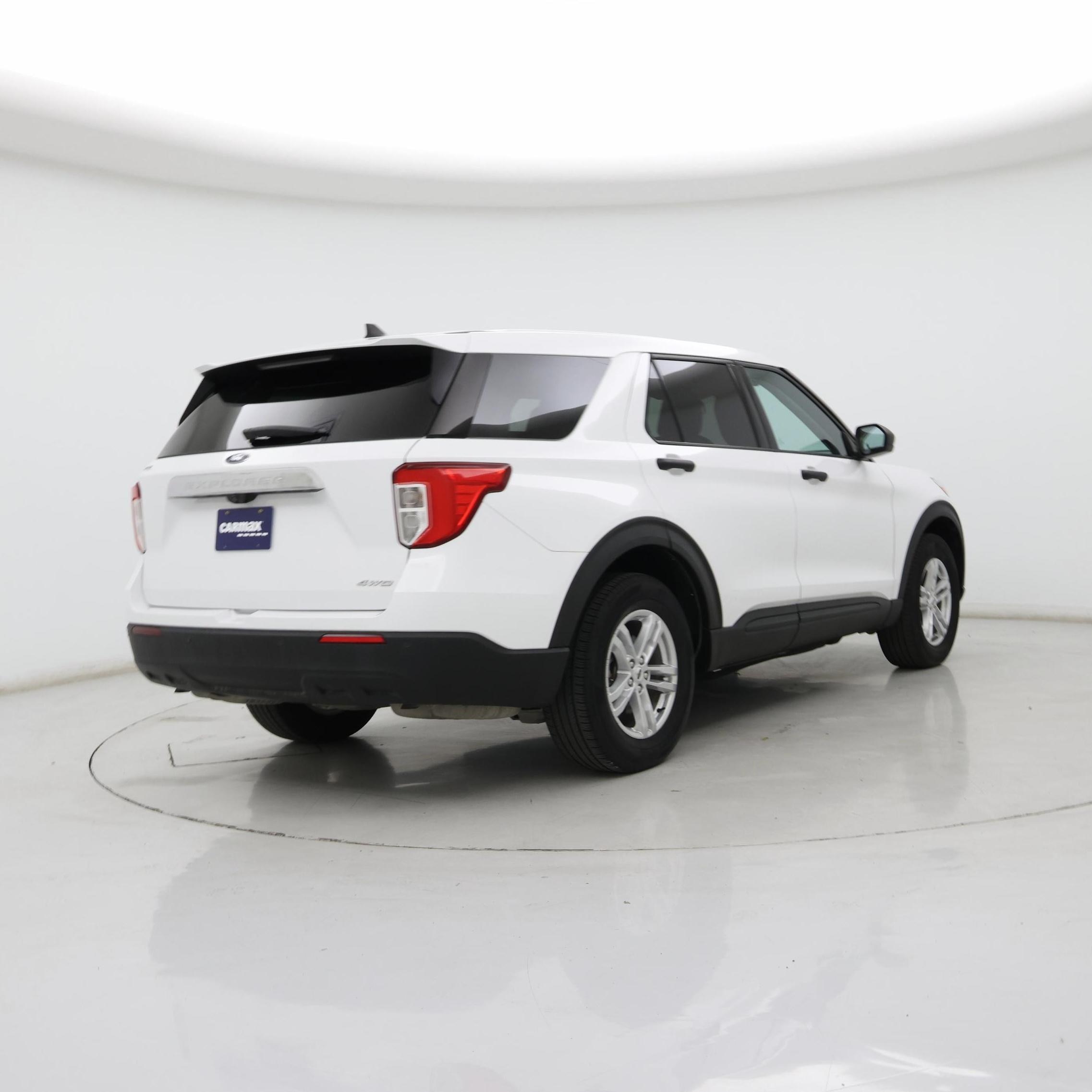 Thumbnail: 2022 Ford Explorer - 8