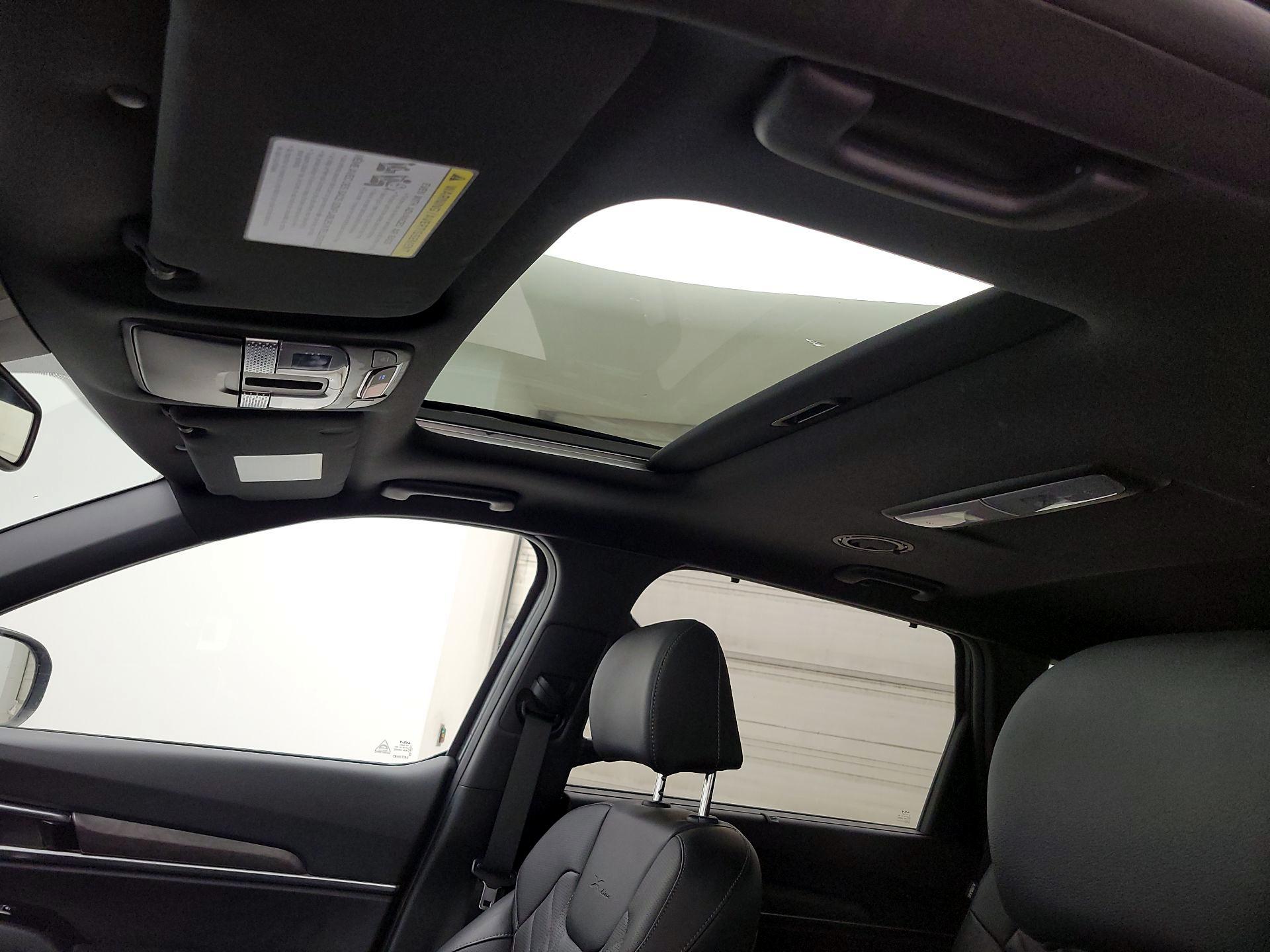 Thumbnail: 2024 Kia Telluride - 19