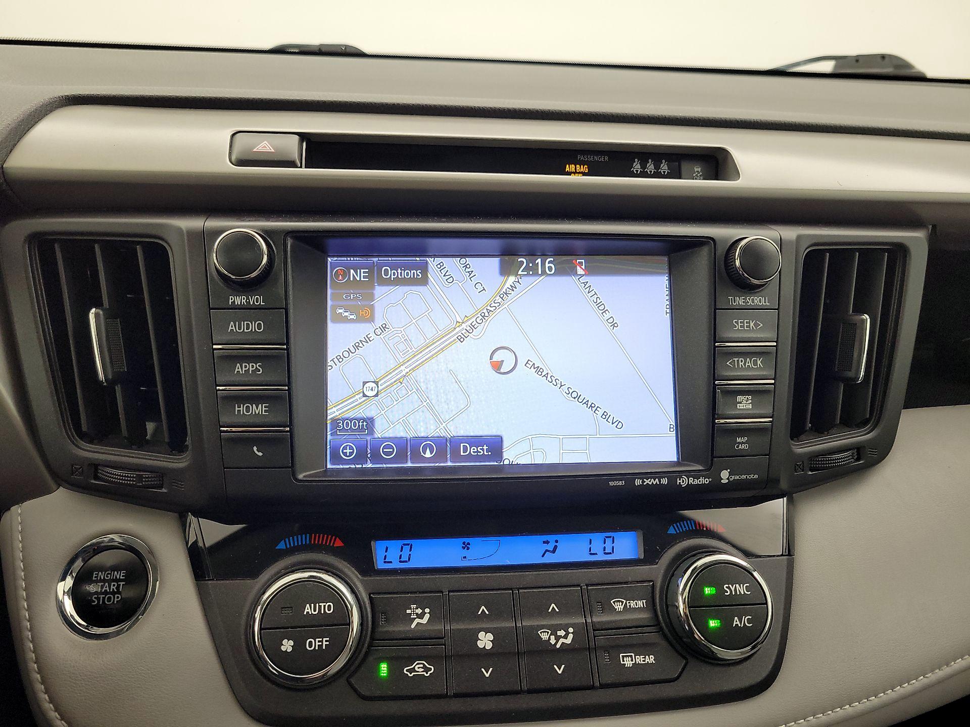 Thumbnail: 2018 Toyota RAV4 - 14