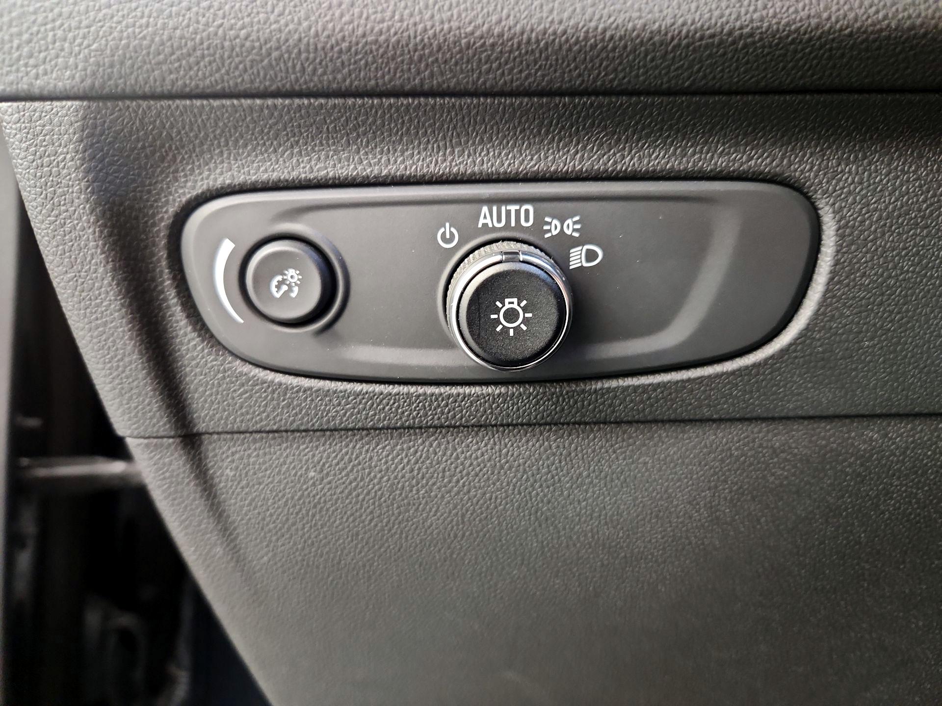 Thumbnail: 2023 Buick Envision - 13