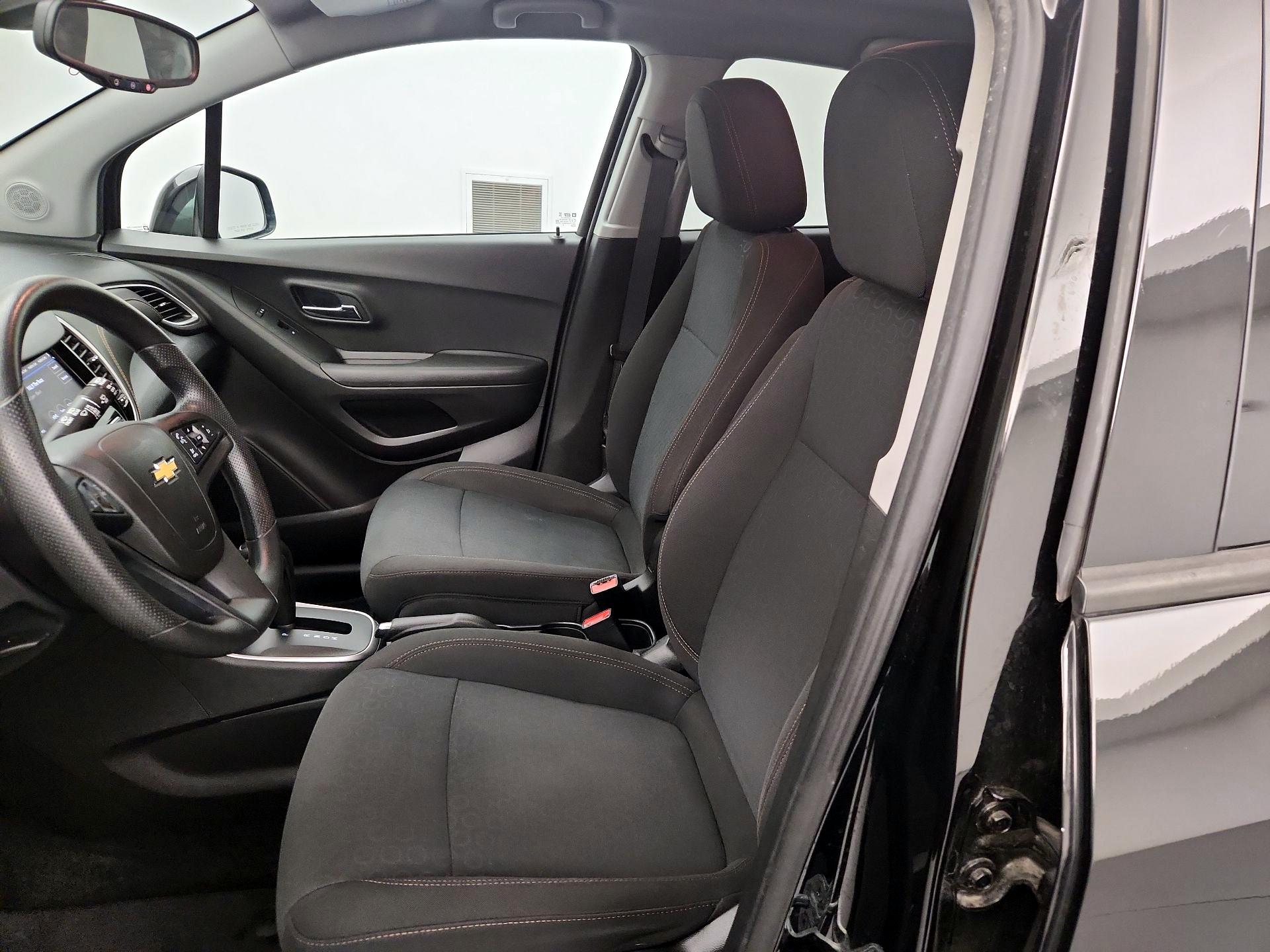 Thumbnail: 2020 Chevrolet Trax - 11