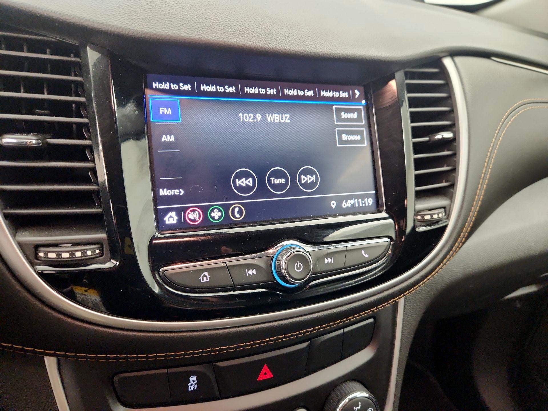 Thumbnail: 2020 Chevrolet Trax - 15