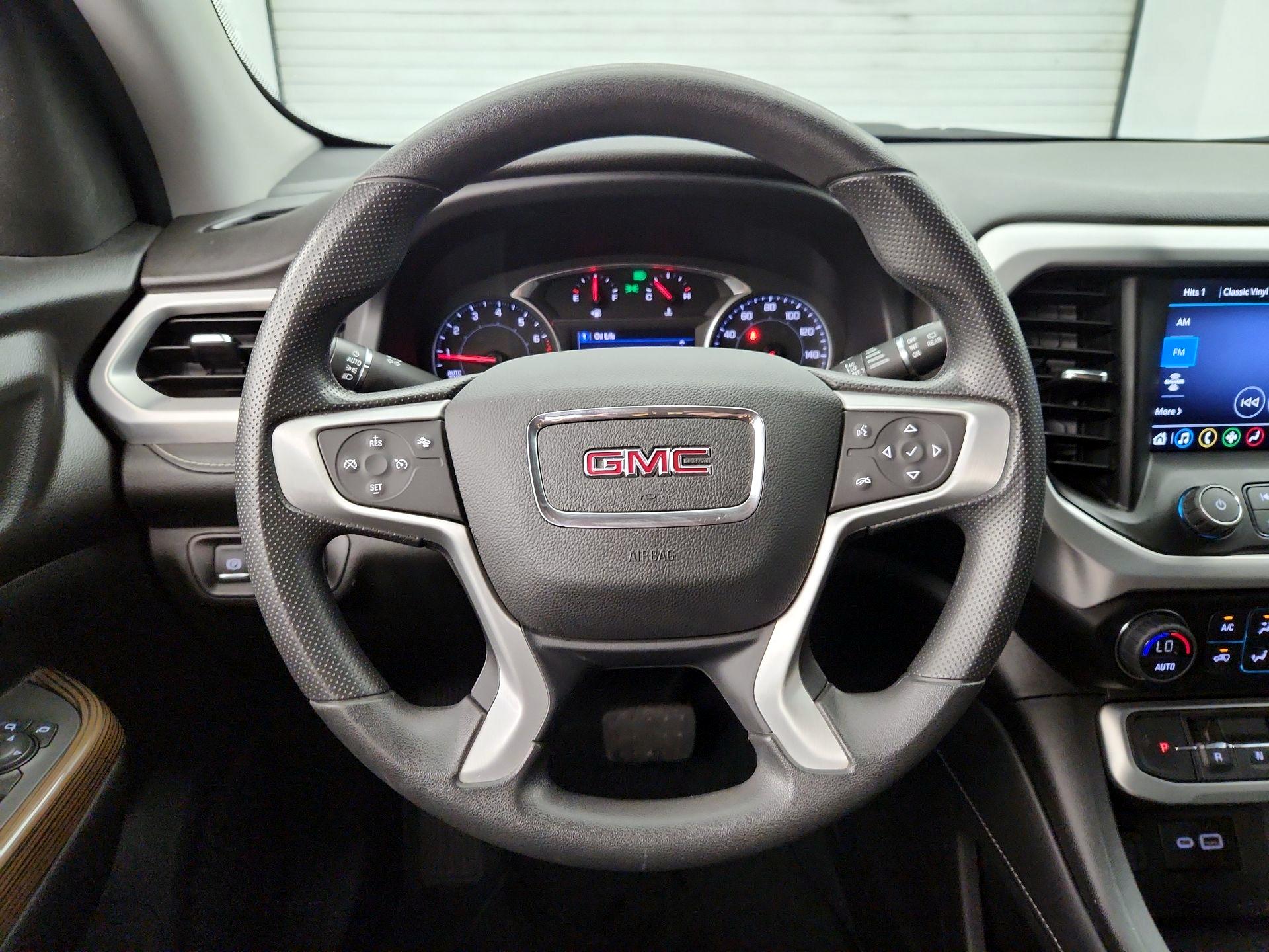 Thumbnail: 2022 GMC Acadia - 10