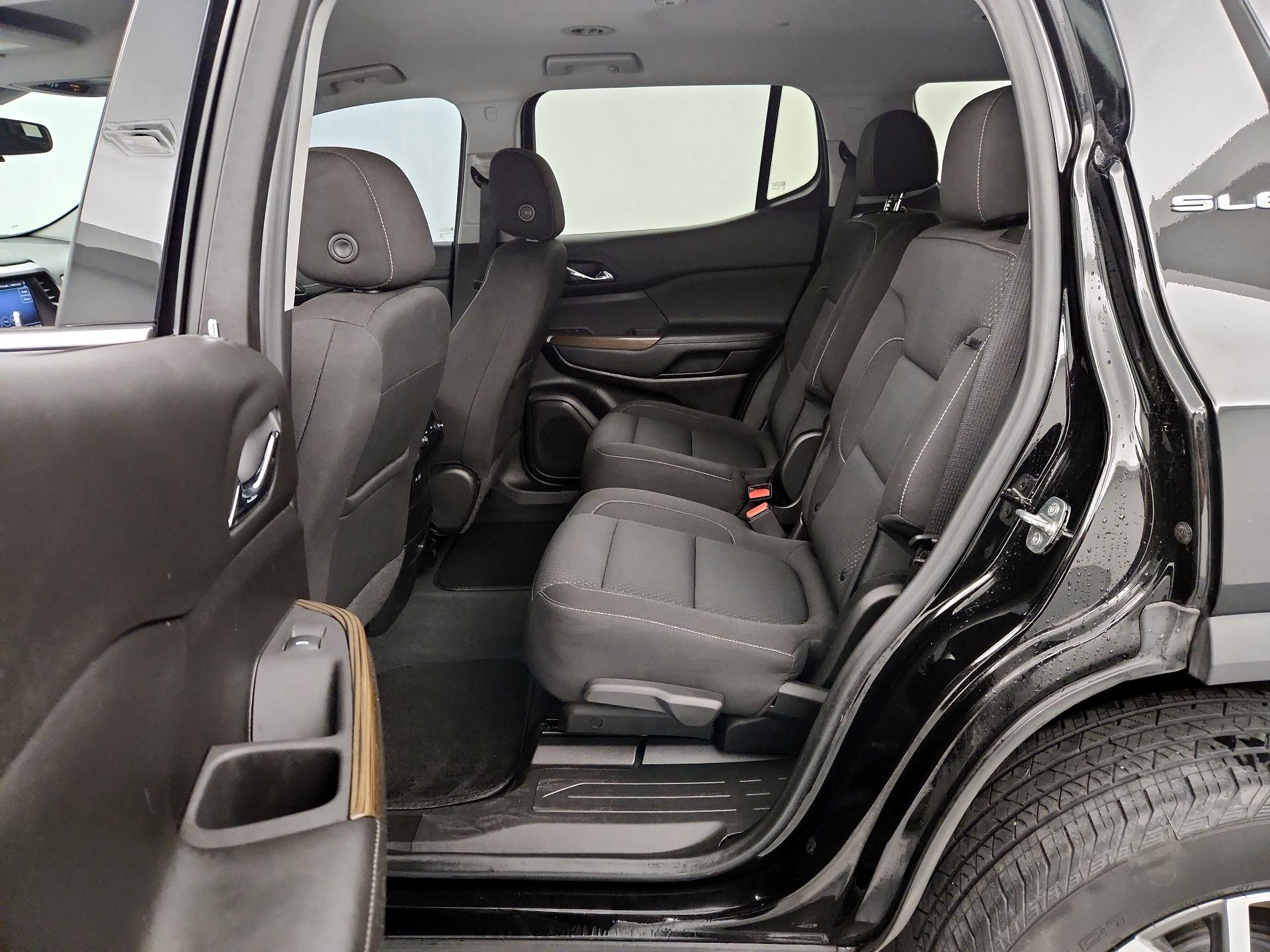Thumbnail: 2022 GMC Acadia - 19