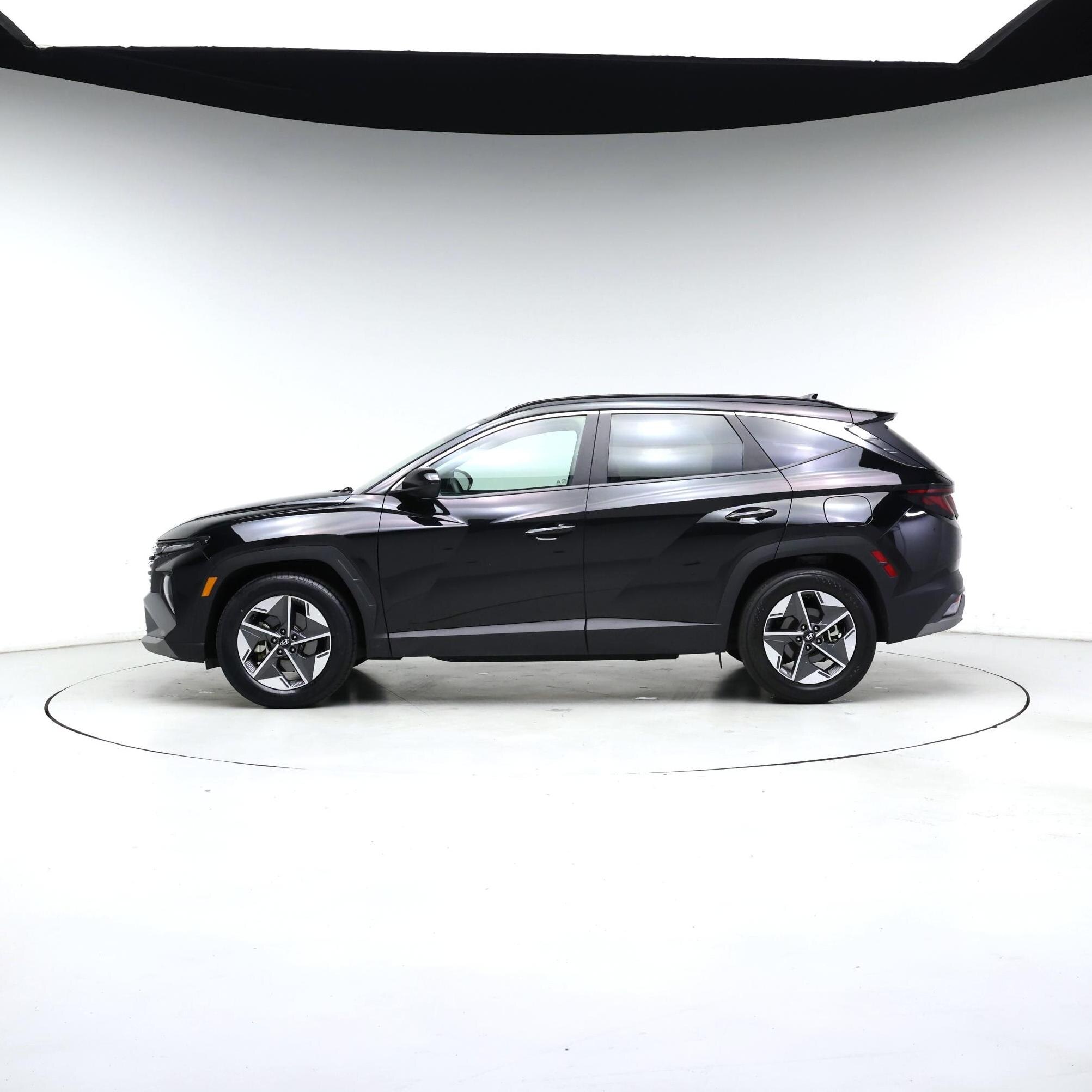 Thumbnail: 2025 Hyundai Tucson - 3