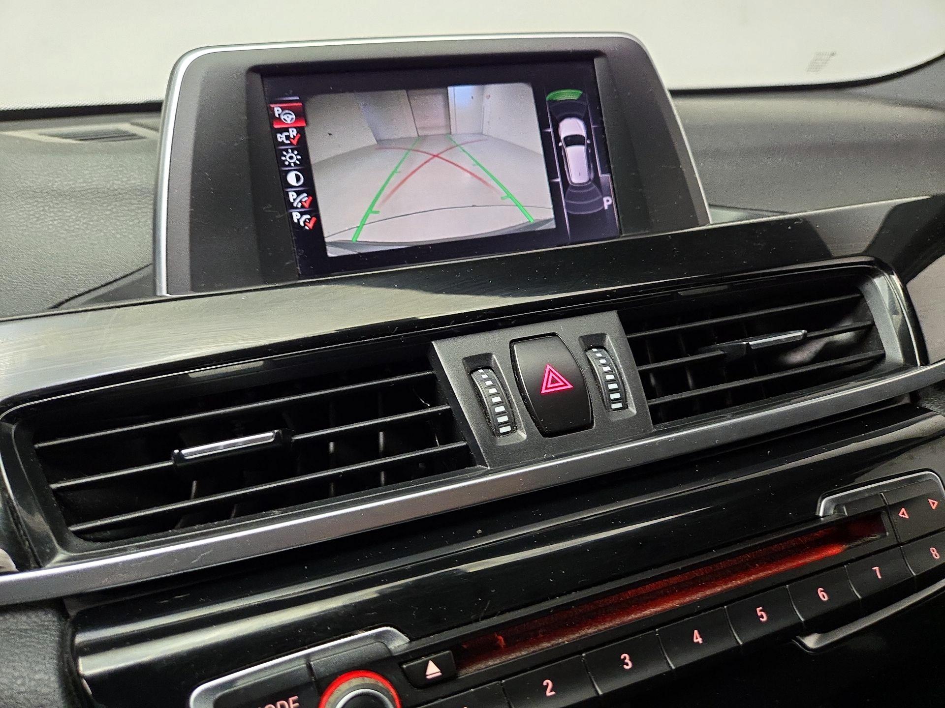 Thumbnail: 2017 BMW X1 - 15