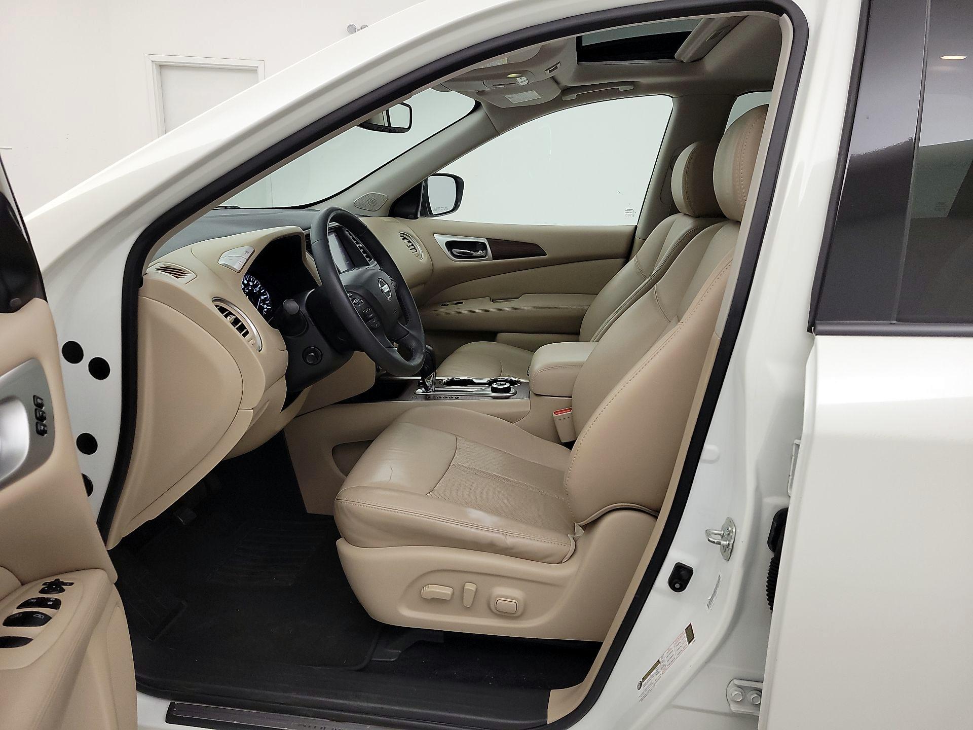 Thumbnail: 2018 Nissan Pathfinder - 11