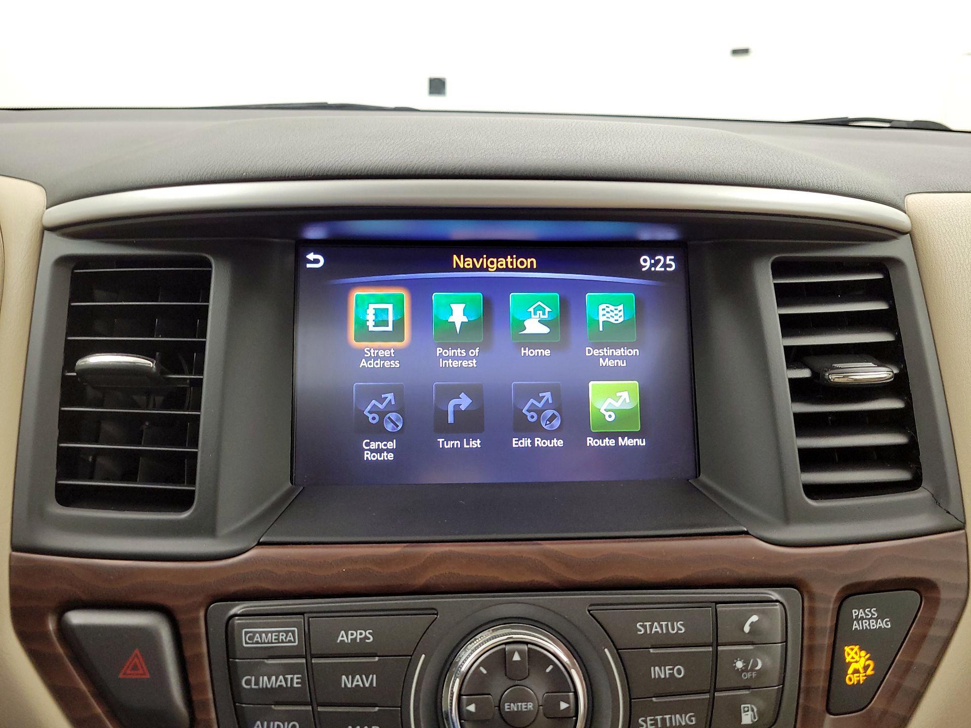 Thumbnail: 2018 Nissan Pathfinder - 14