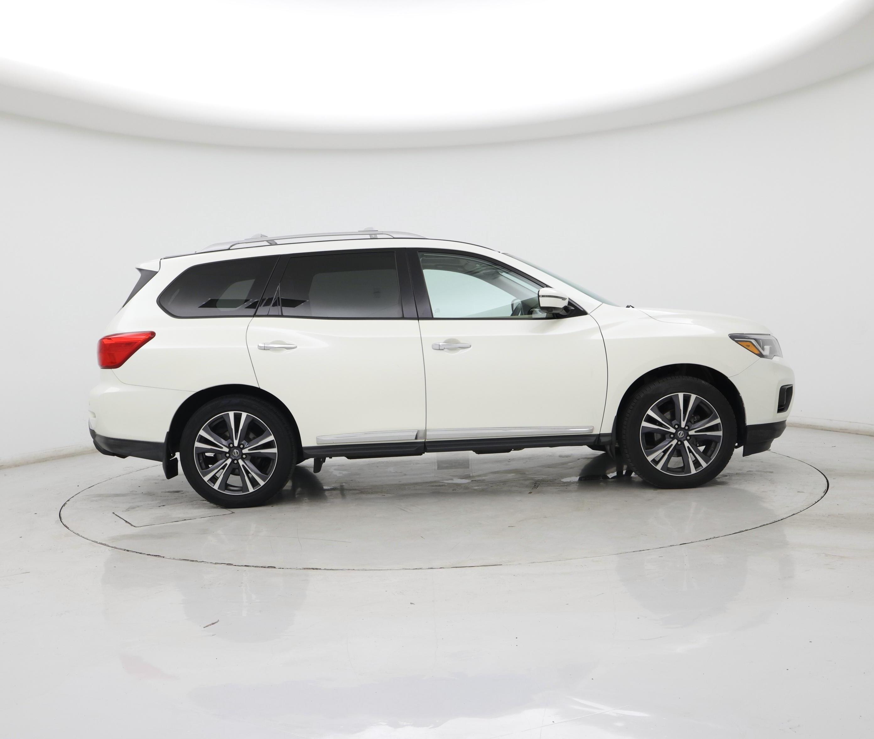 Thumbnail: 2018 Nissan Pathfinder - 7