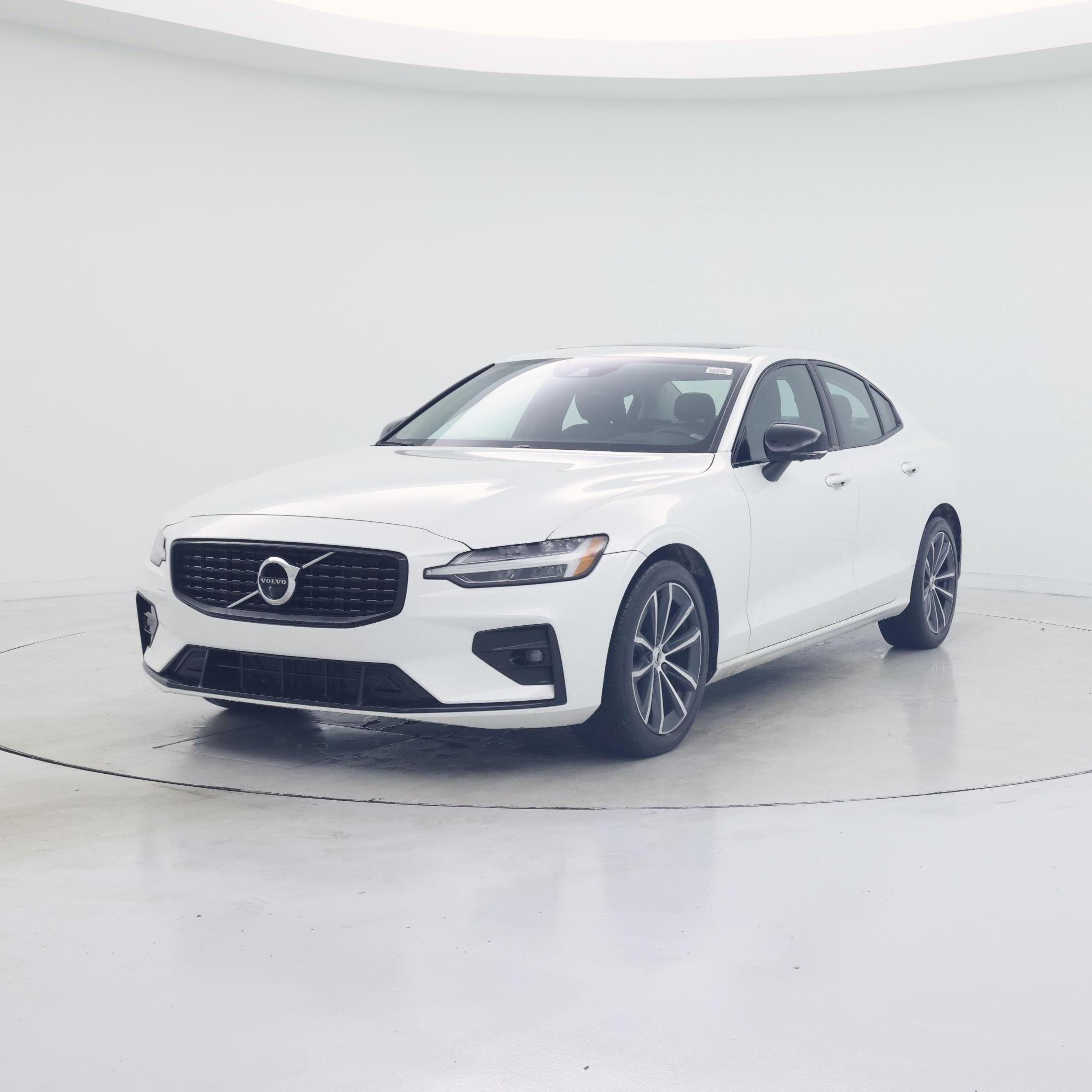 Thumbnail: 2022 Volvo S60 - 4