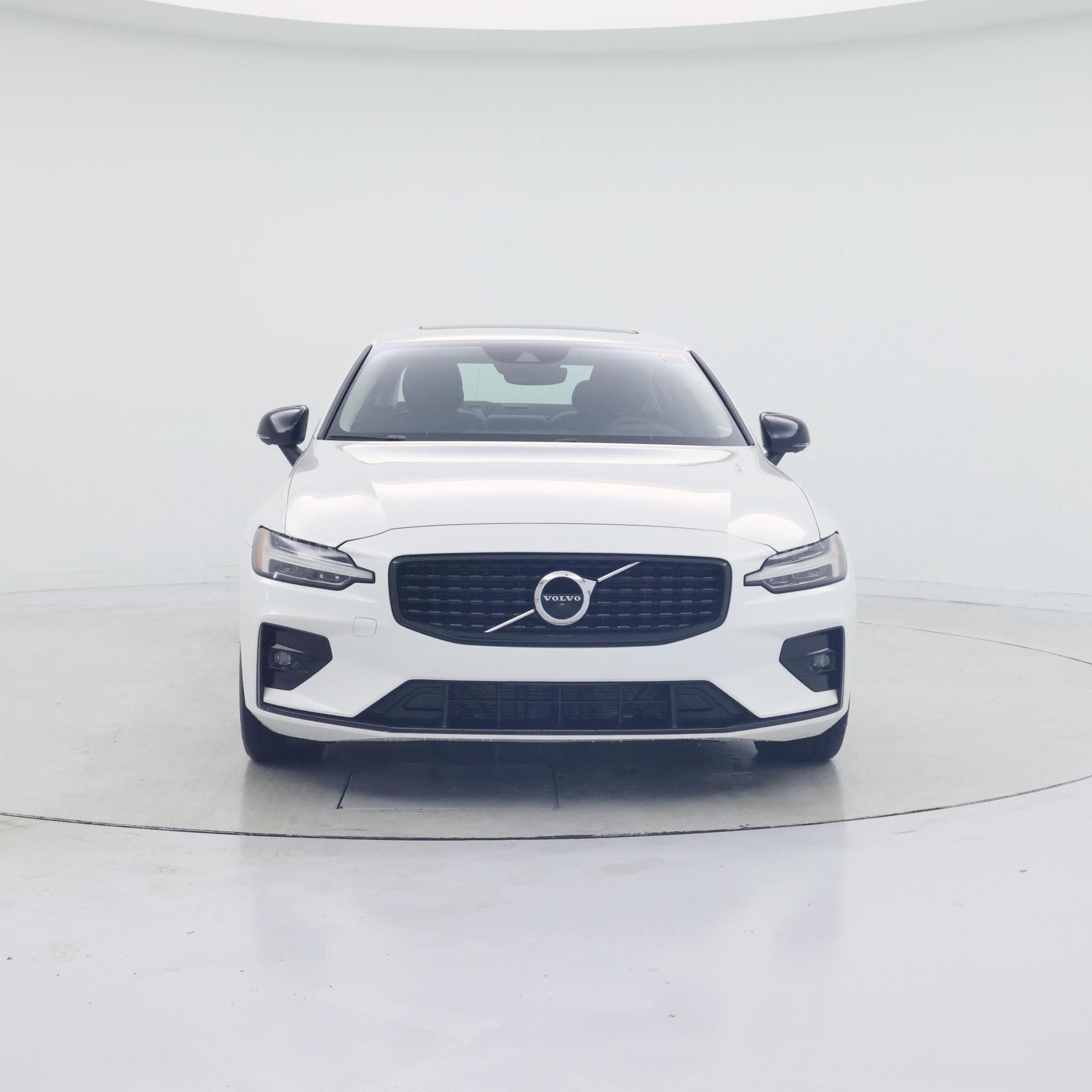 Thumbnail: 2022 Volvo S60 - 5