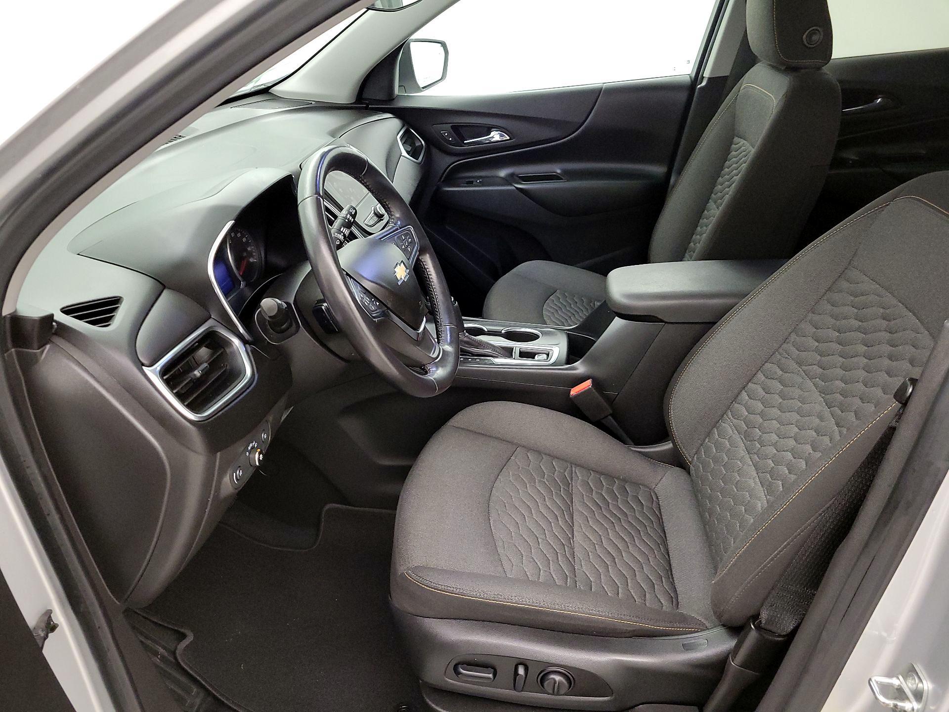 Thumbnail: 2020 Chevrolet Equinox - 11
