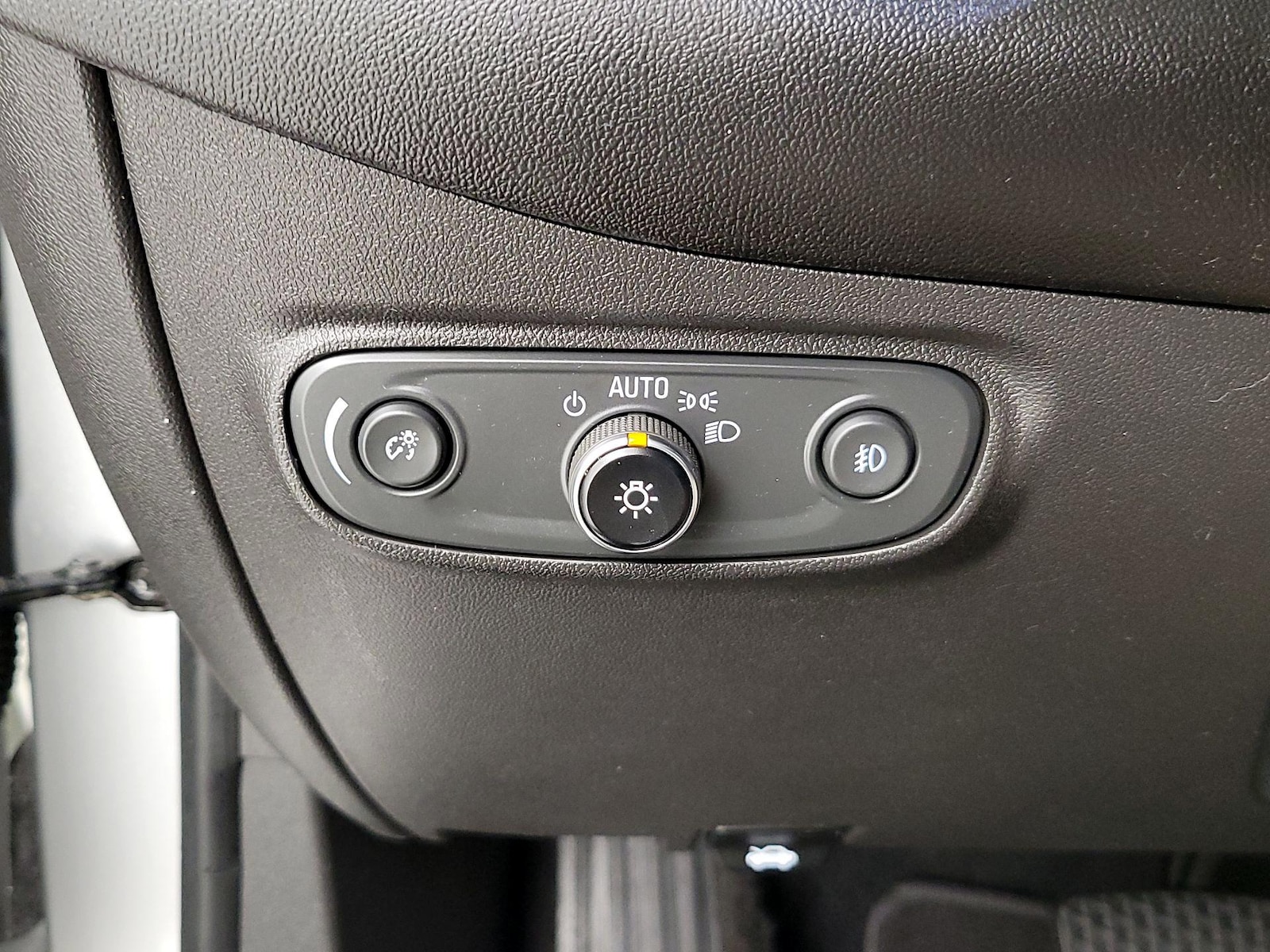 2020 Chevrolet Equinox 2FL - Photo 14
