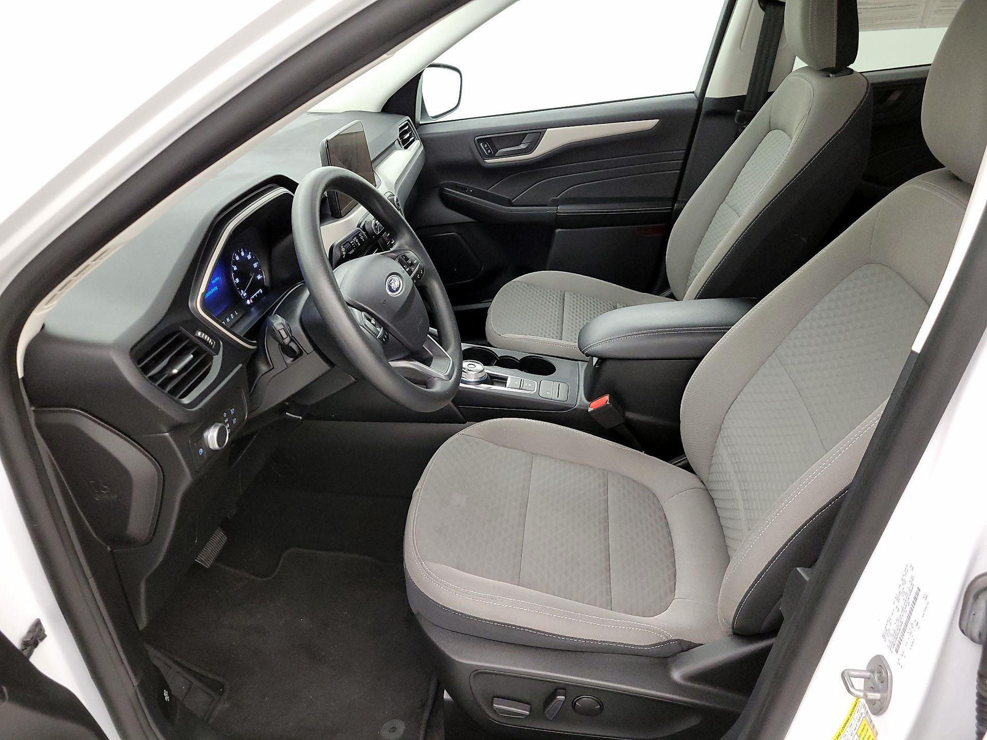 Thumbnail: 2022 Ford Escape - 11