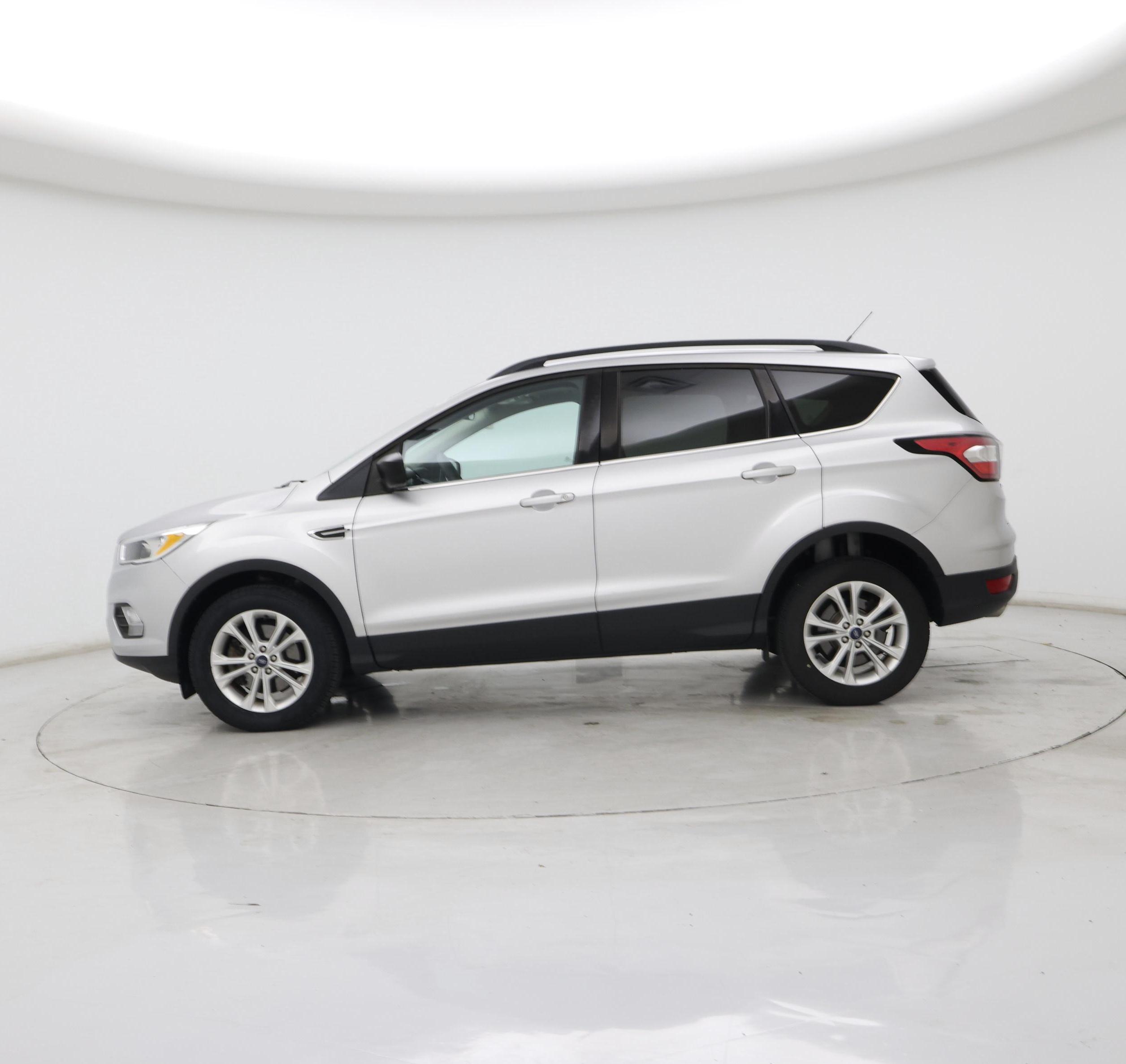 Thumbnail: 2018 Ford Escape - 3