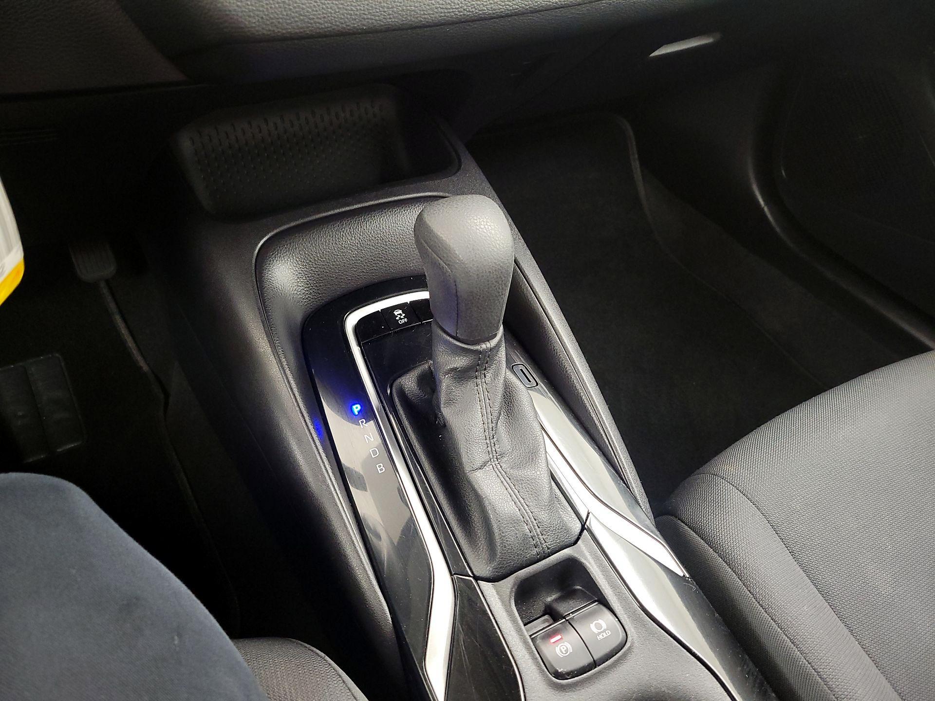 Thumbnail: 2022 Toyota Corolla - 17
