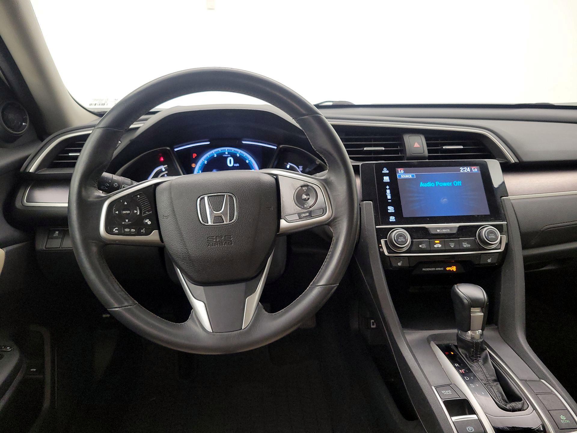 Thumbnail: 2017 Honda Civic - 10