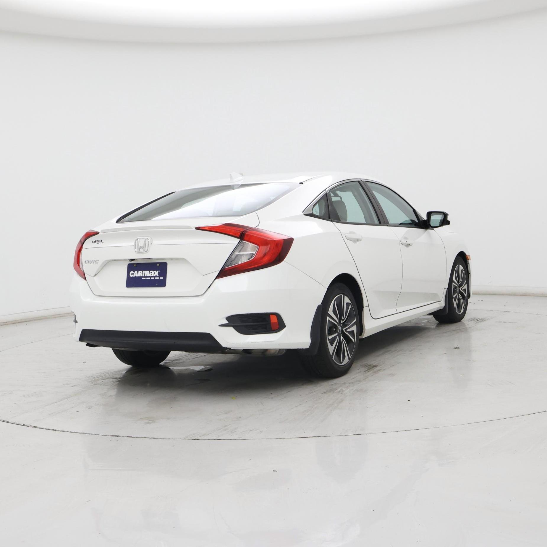 Thumbnail: 2017 Honda Civic - 8