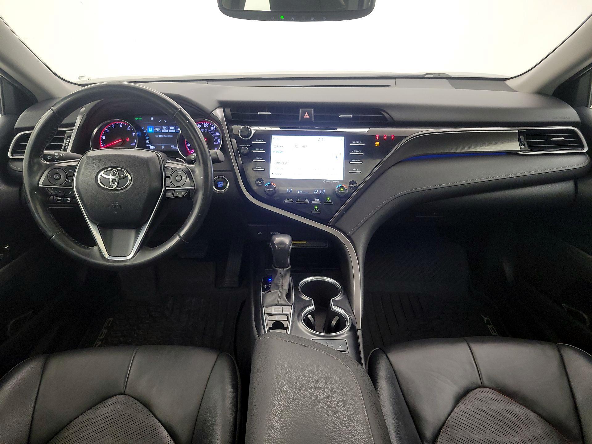 Thumbnail: 2020 Toyota Camry - 9
