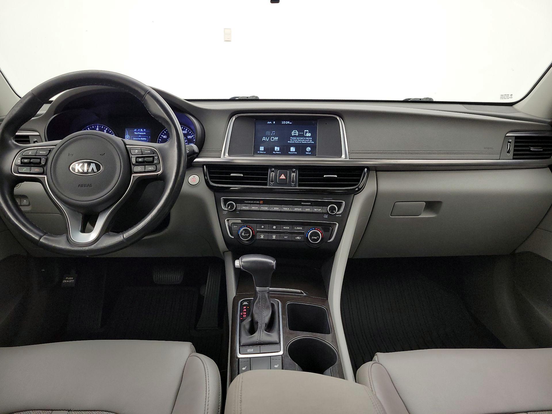 Thumbnail: 2018 Kia Optima - 9
