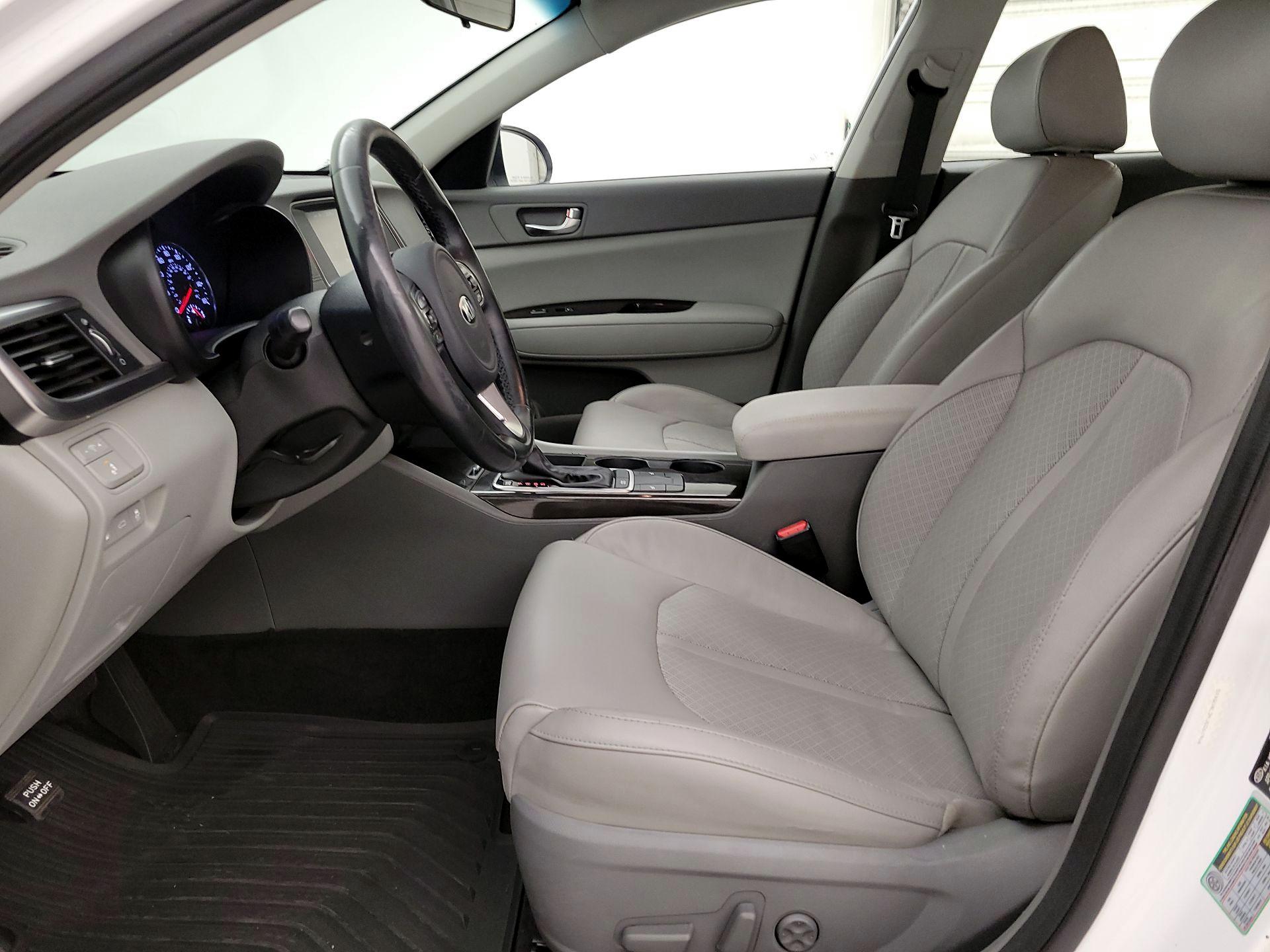 Thumbnail: 2018 Kia Optima - 11