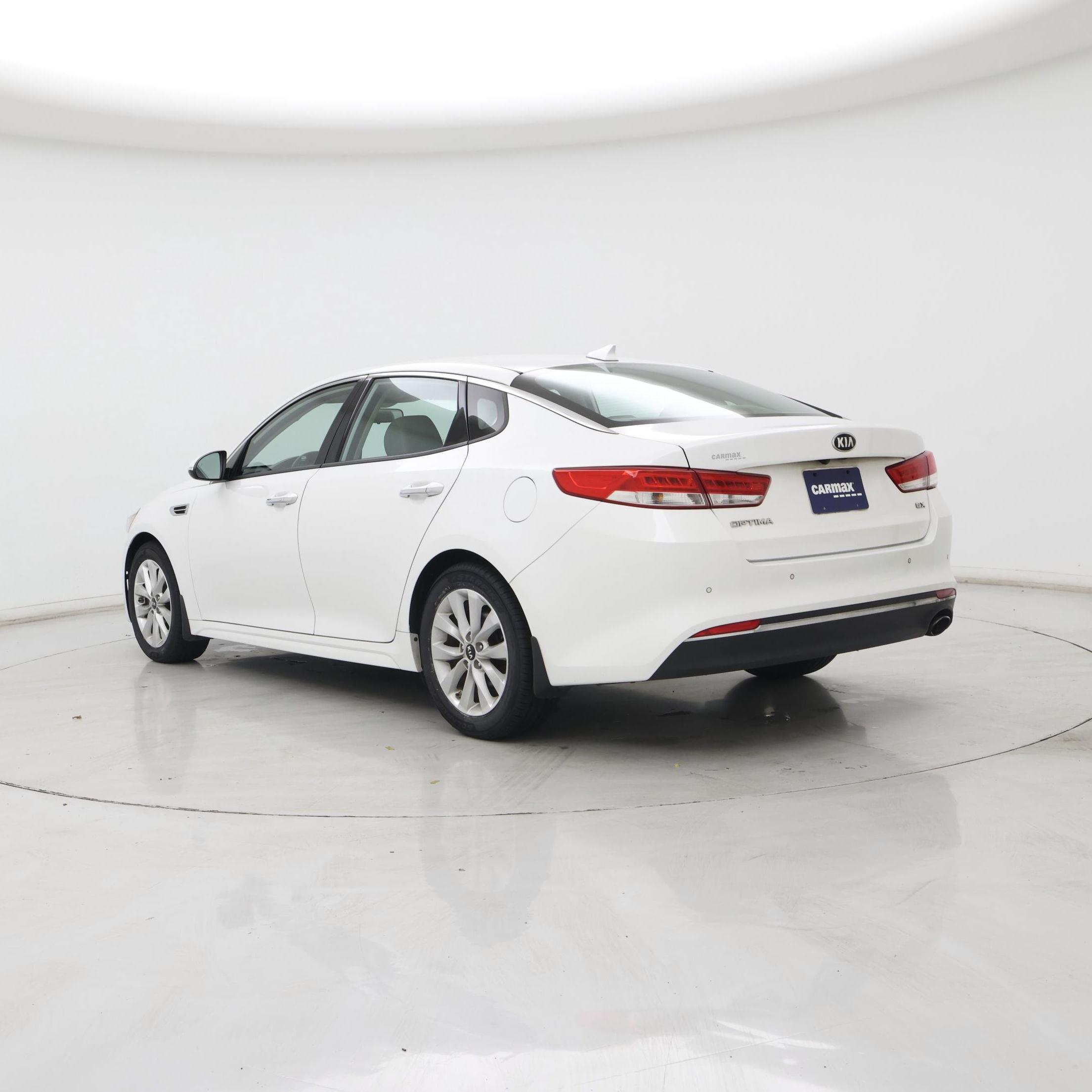 Thumbnail: 2018 Kia Optima - 2