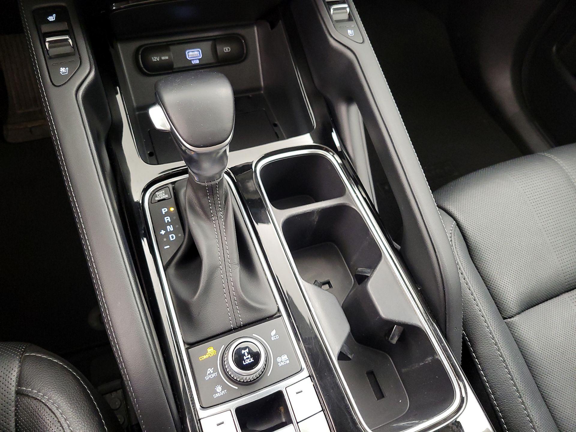 Thumbnail: 2021 Kia Telluride - 18