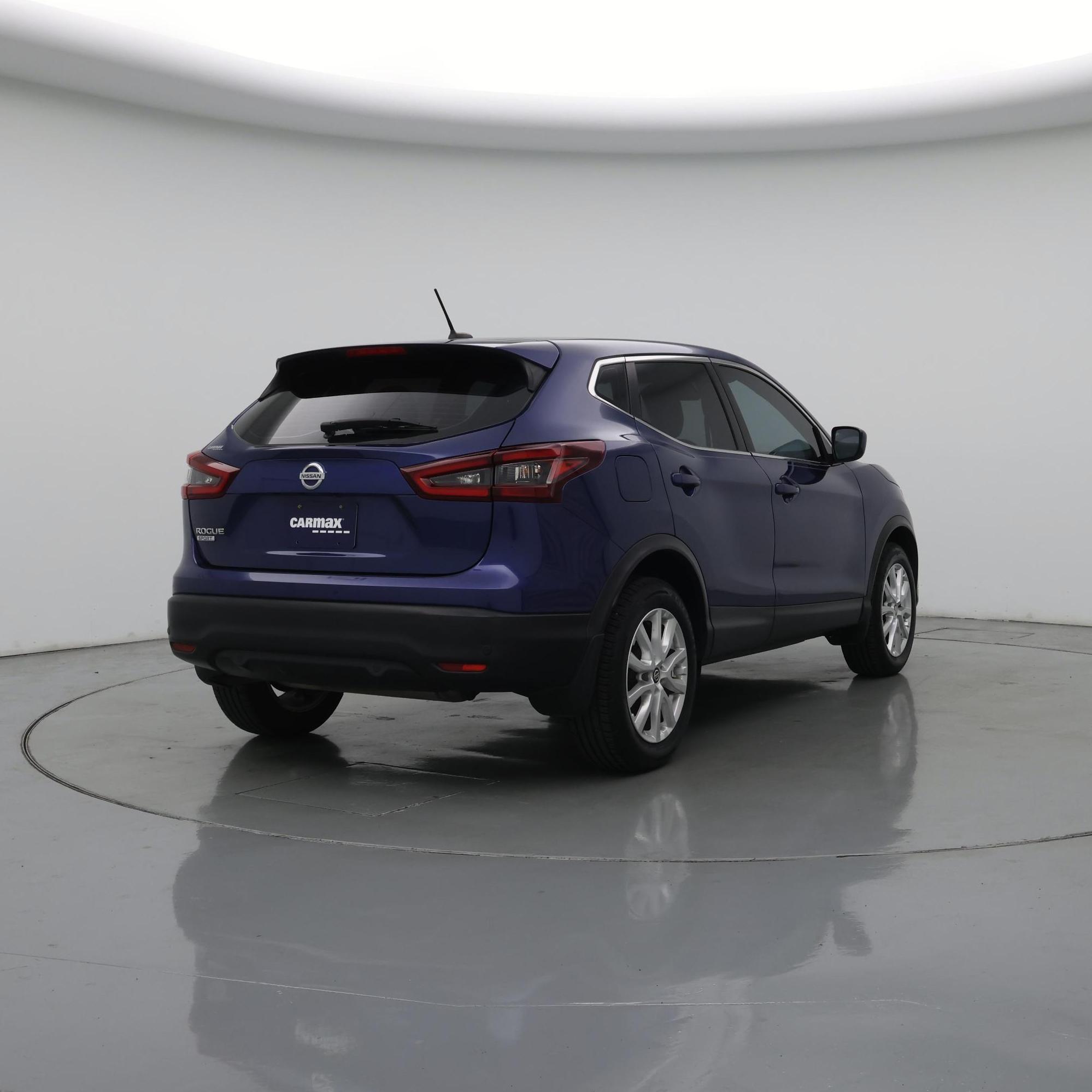 Thumbnail: 2021 Nissan Rogue Sport - 8