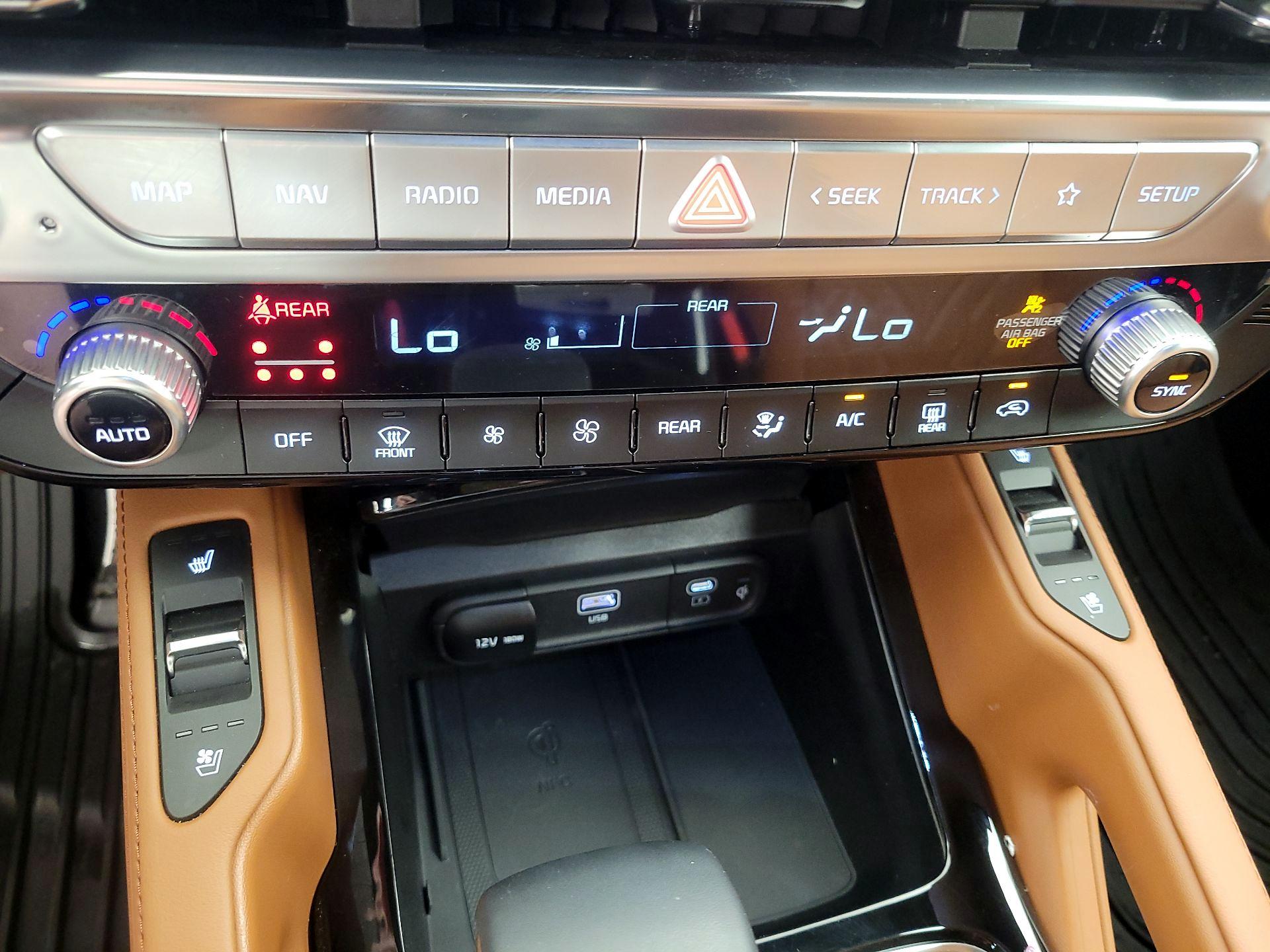 Thumbnail: 2025 Kia Telluride - 17