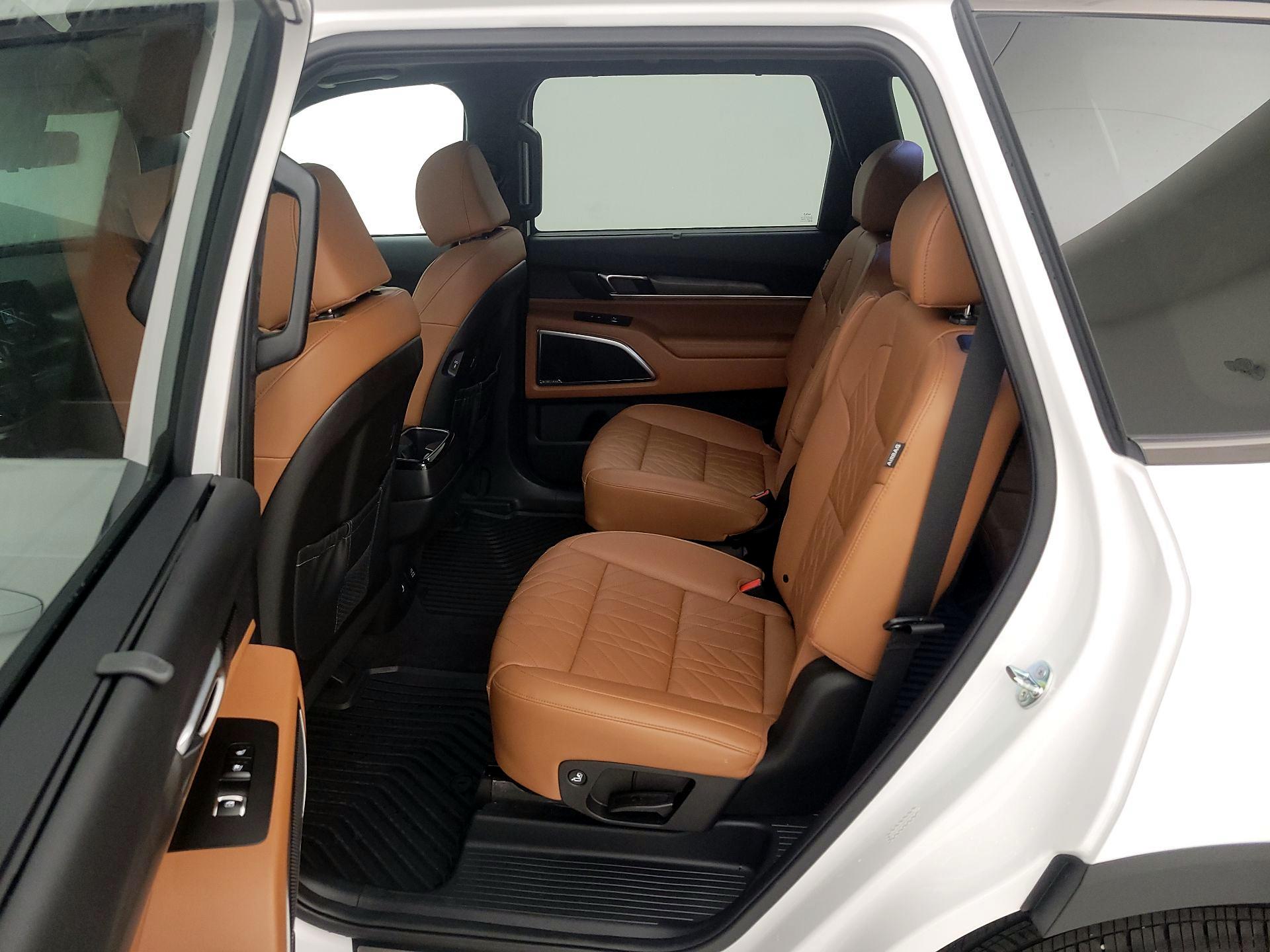 Thumbnail: 2025 Kia Telluride - 20