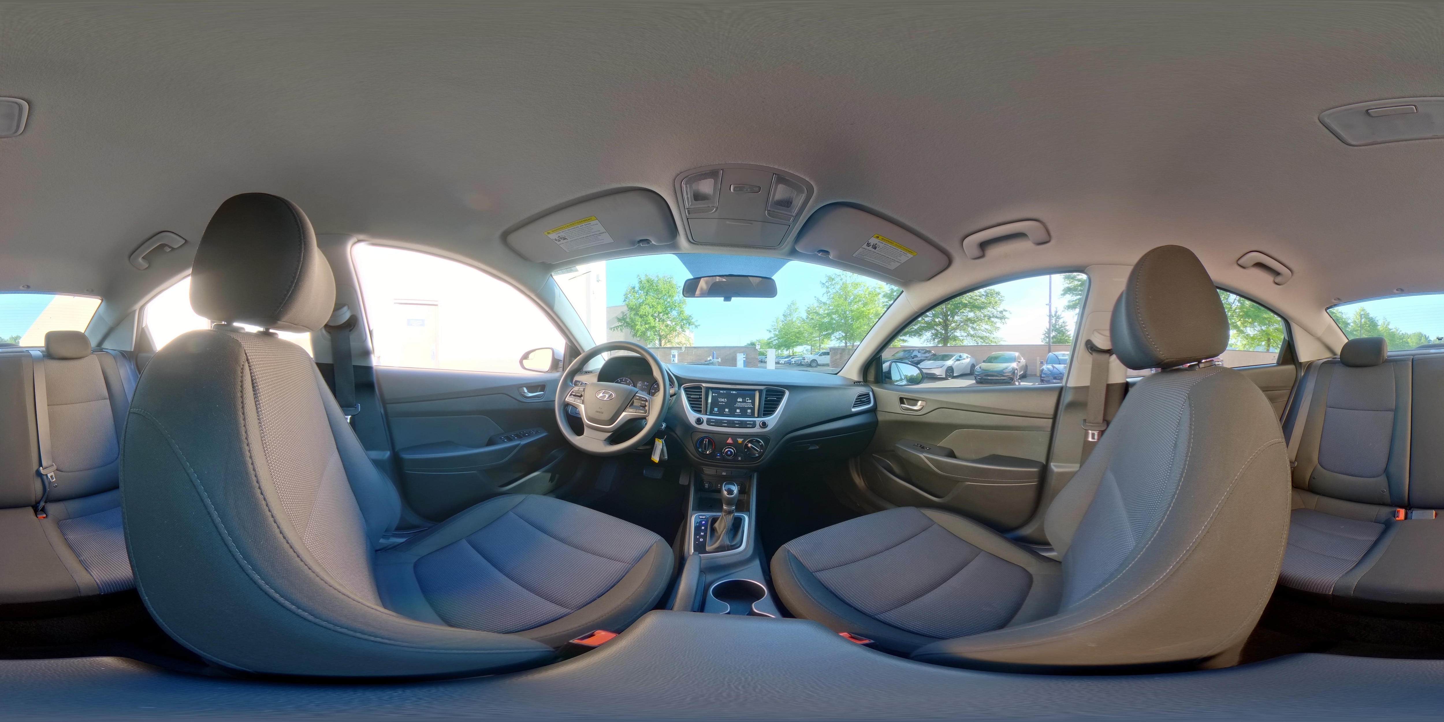 2022 Hyundai Accent SEL - Photo 22