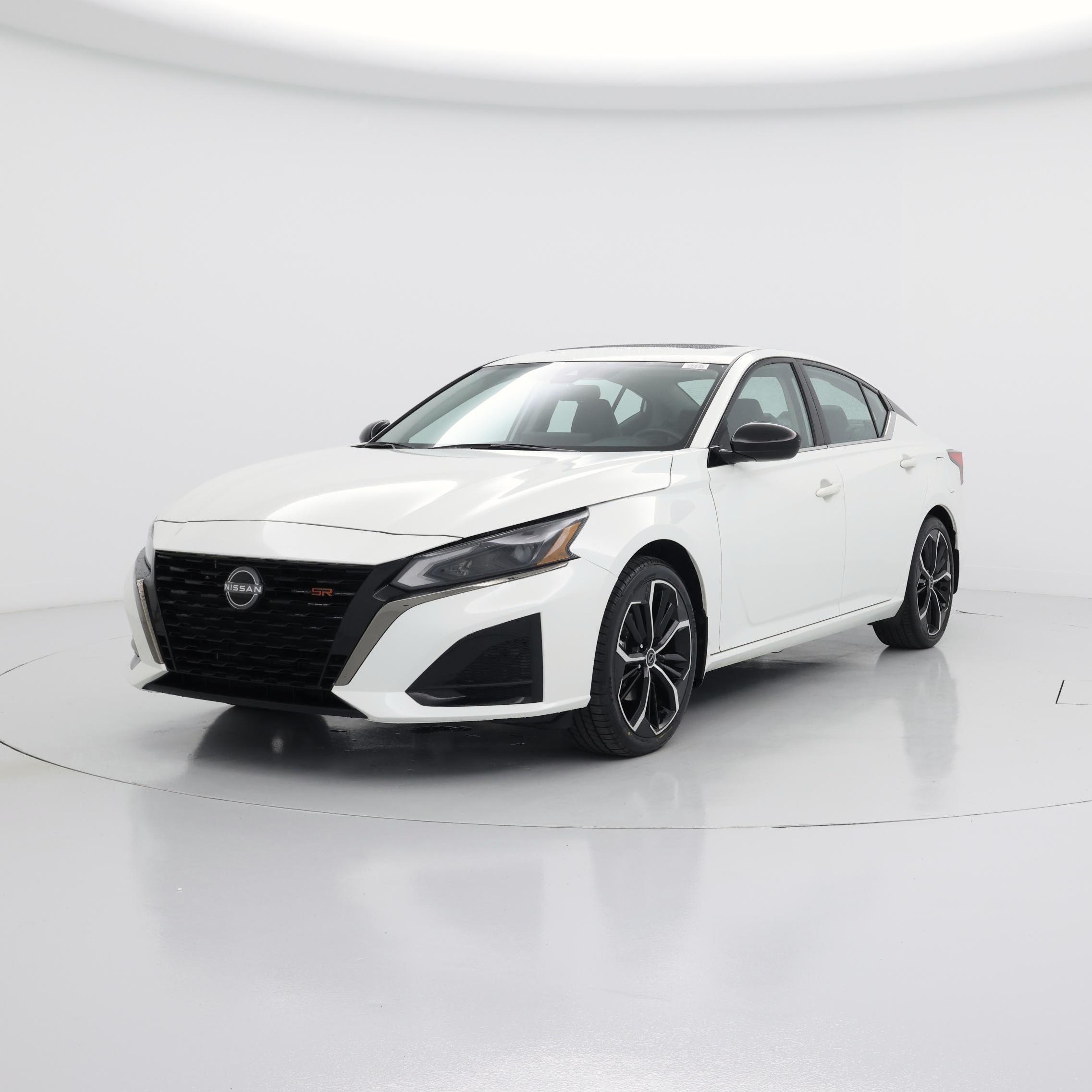 Thumbnail: 2023 Nissan Altima - 4