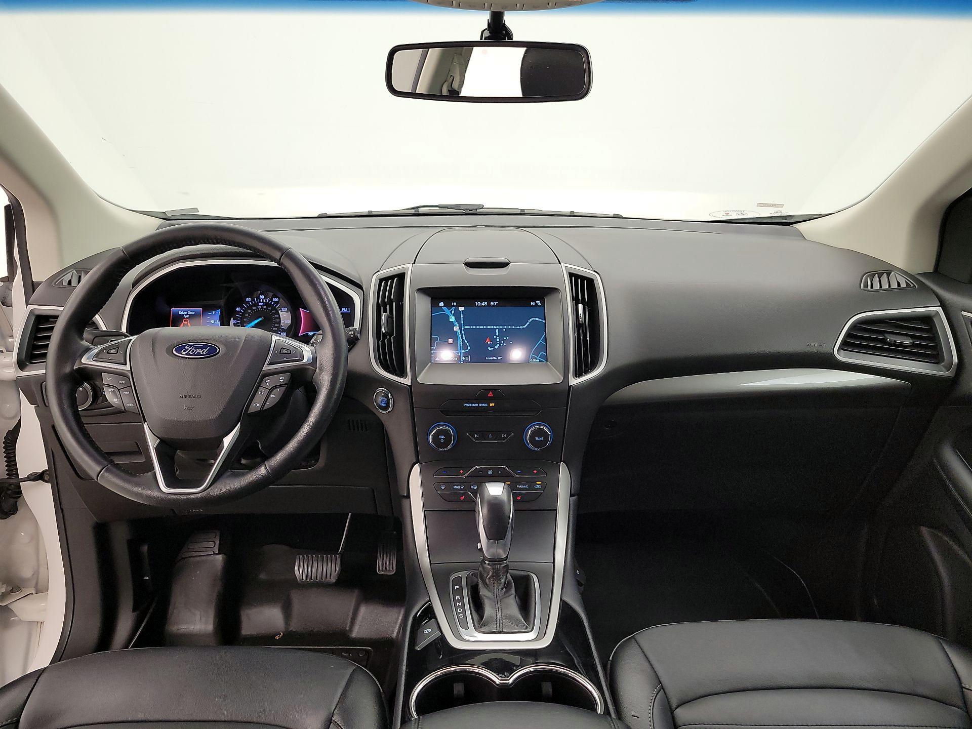 Thumbnail: 2017 Ford Edge - 9