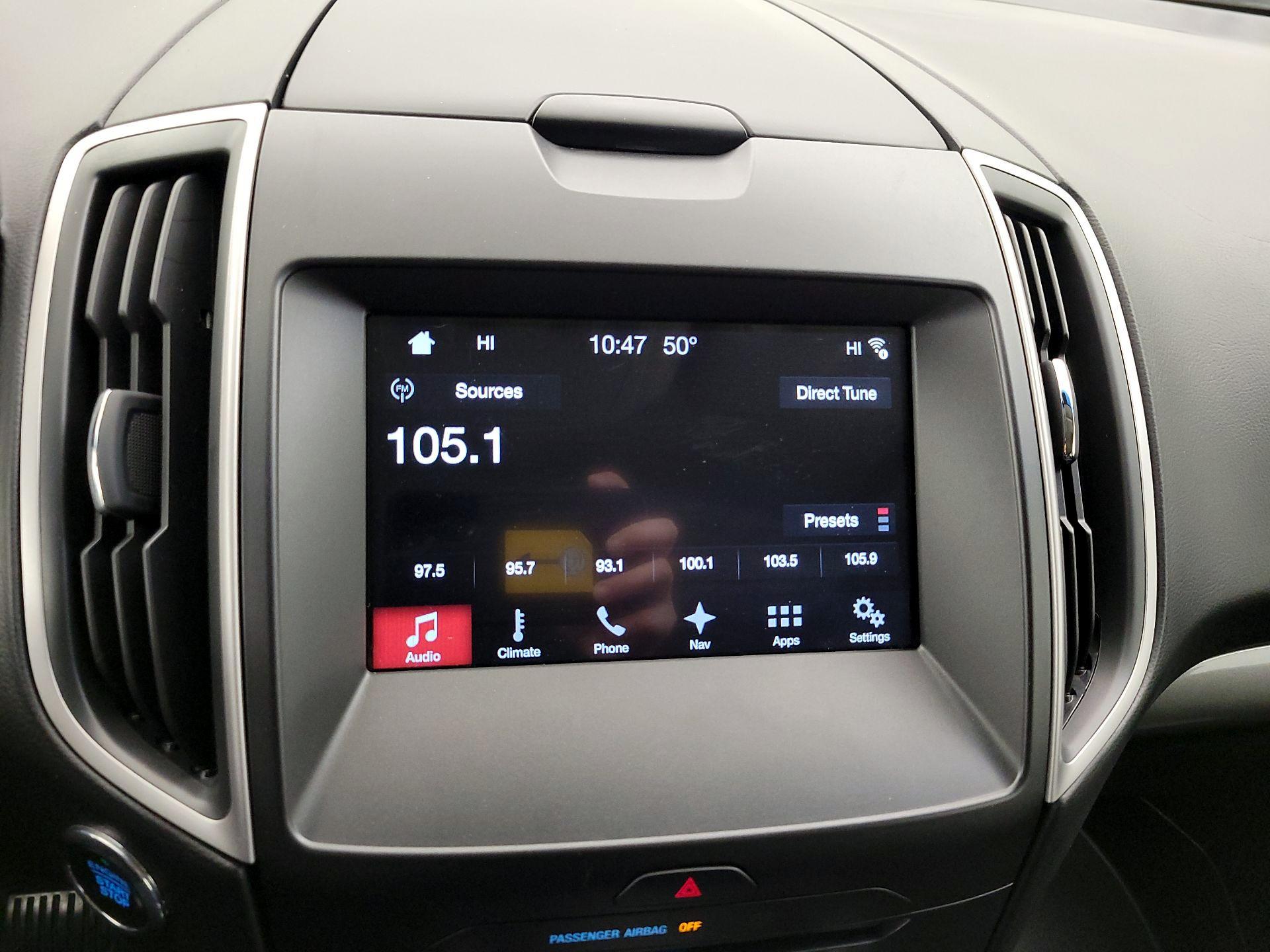 Thumbnail: 2017 Ford Edge - 16