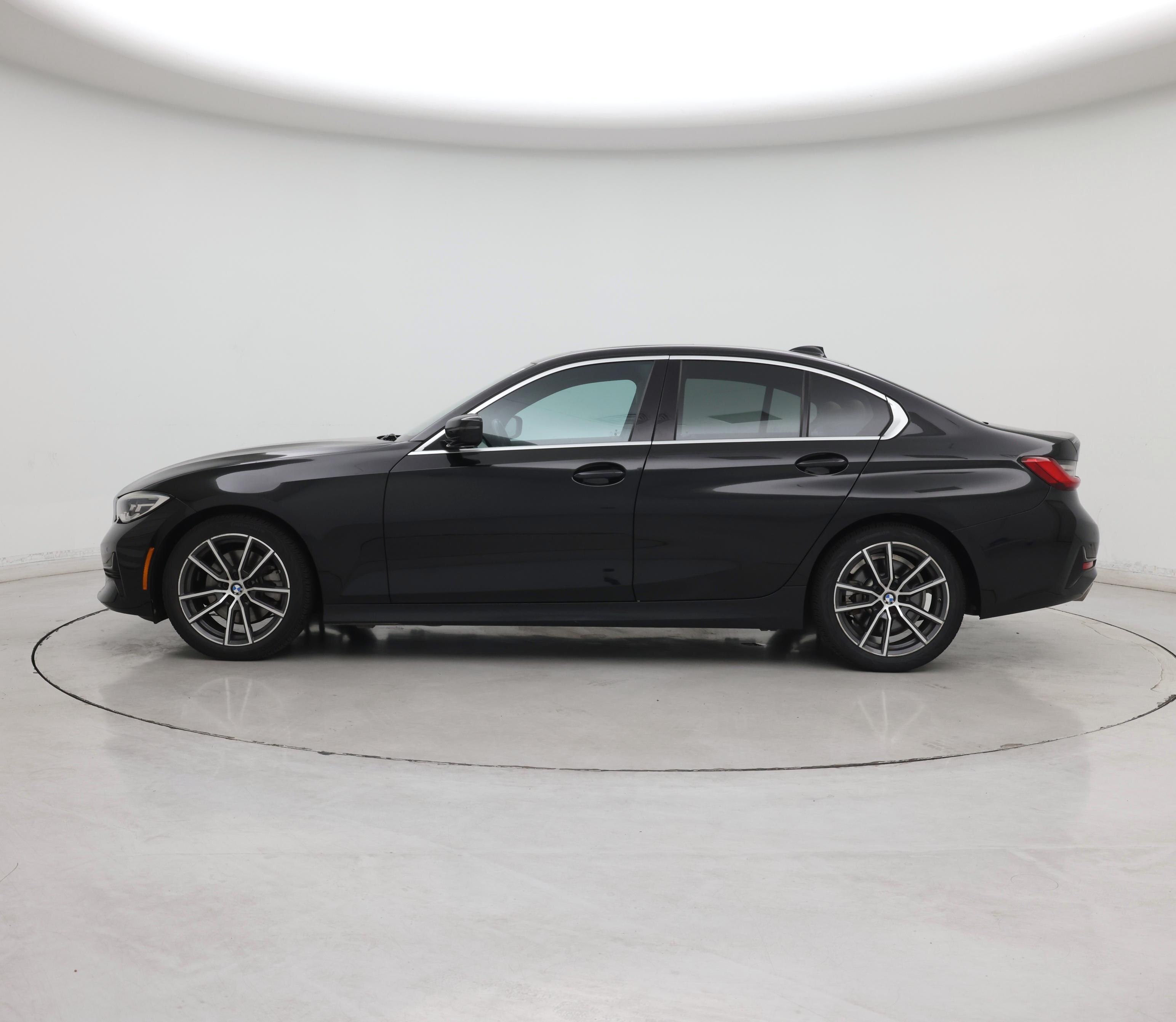 Thumbnail: 2020 BMW 3 Series - 3