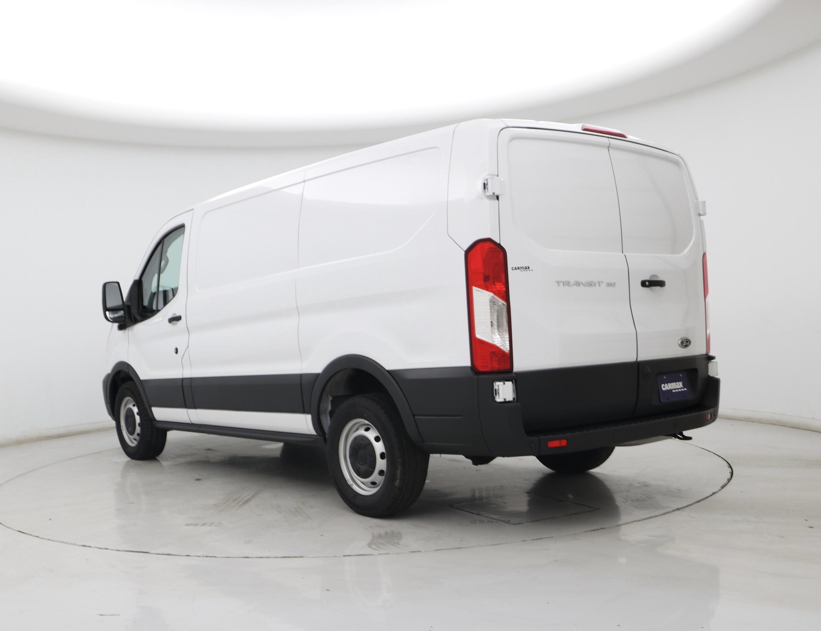 Thumbnail: 2025 Ford Transit Series - 2
