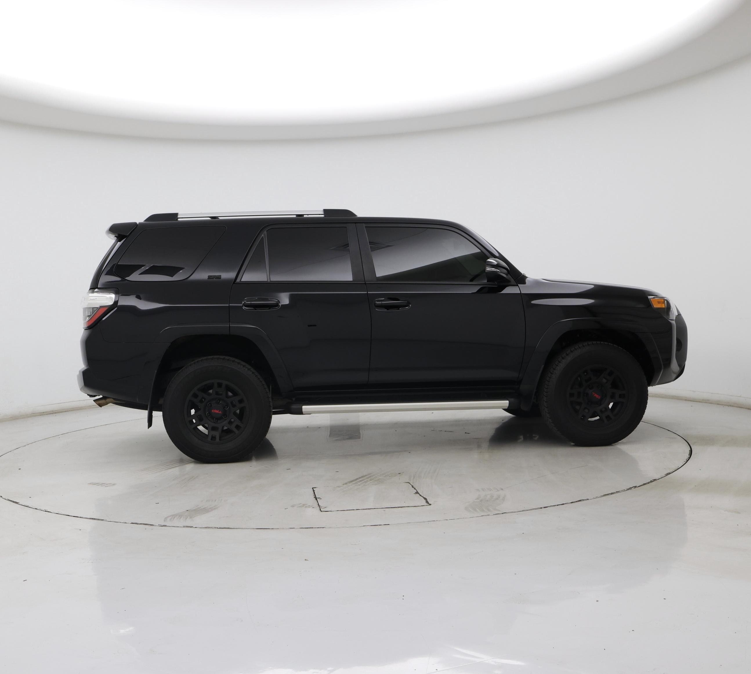 Thumbnail: 2024 Toyota 4Runner - 7