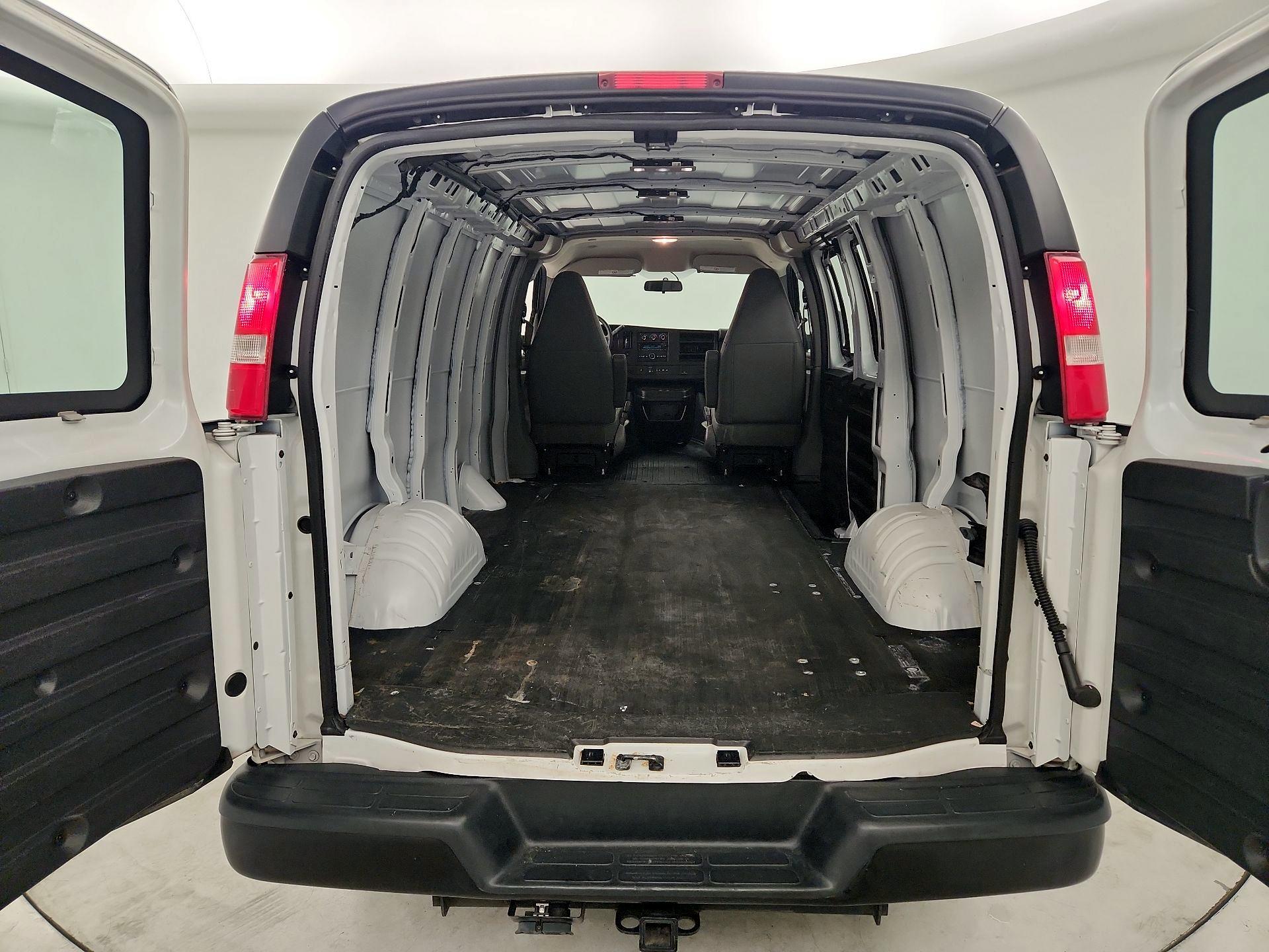 Thumbnail: 2020 Chevrolet Express - 20
