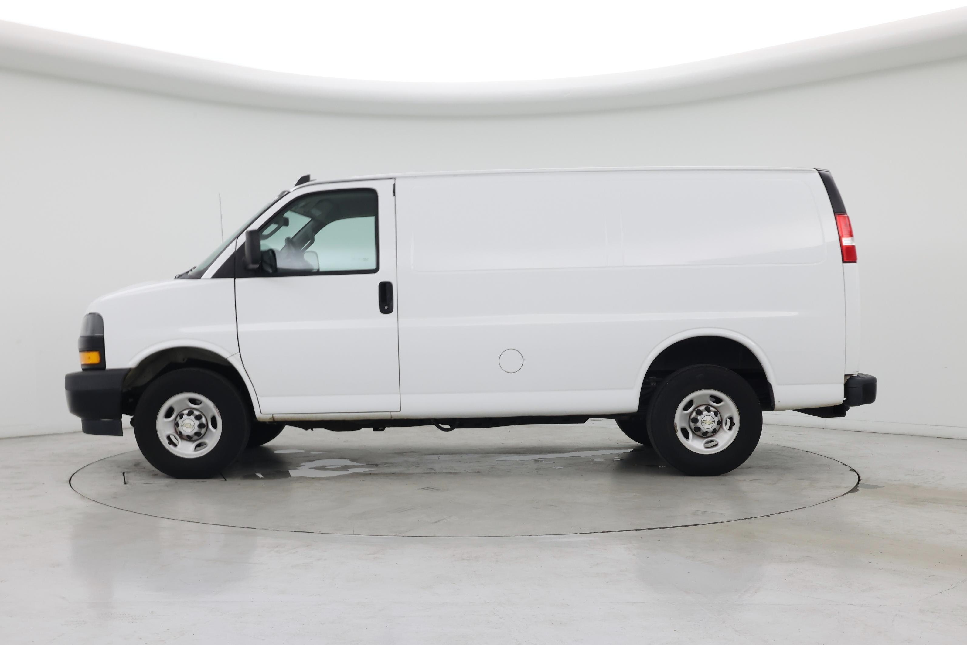 Thumbnail: 2020 Chevrolet Express - 3