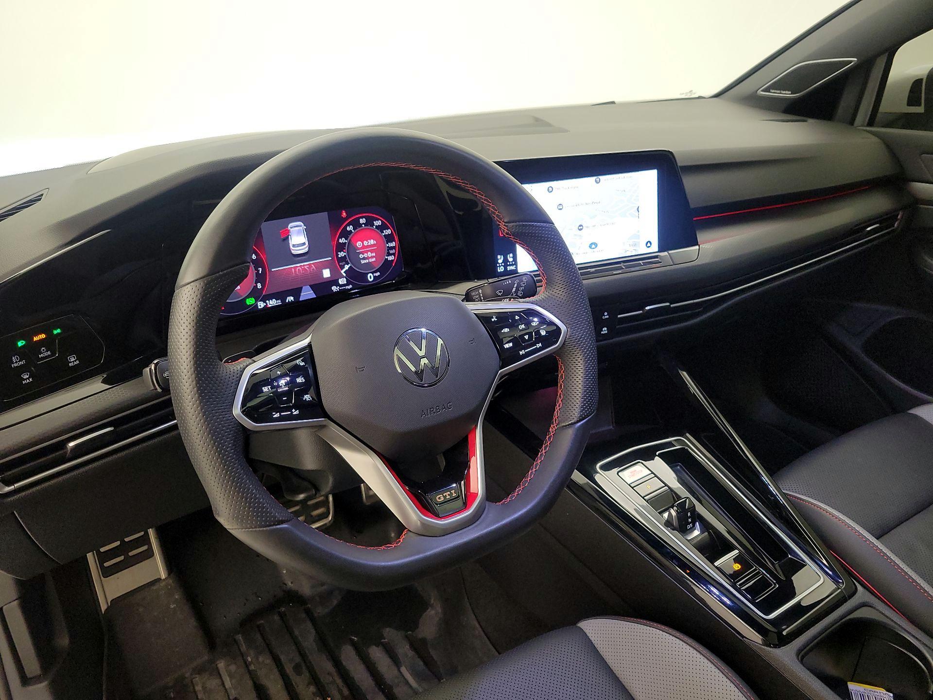 Thumbnail: 2024 Volkswagen Golf - 9
