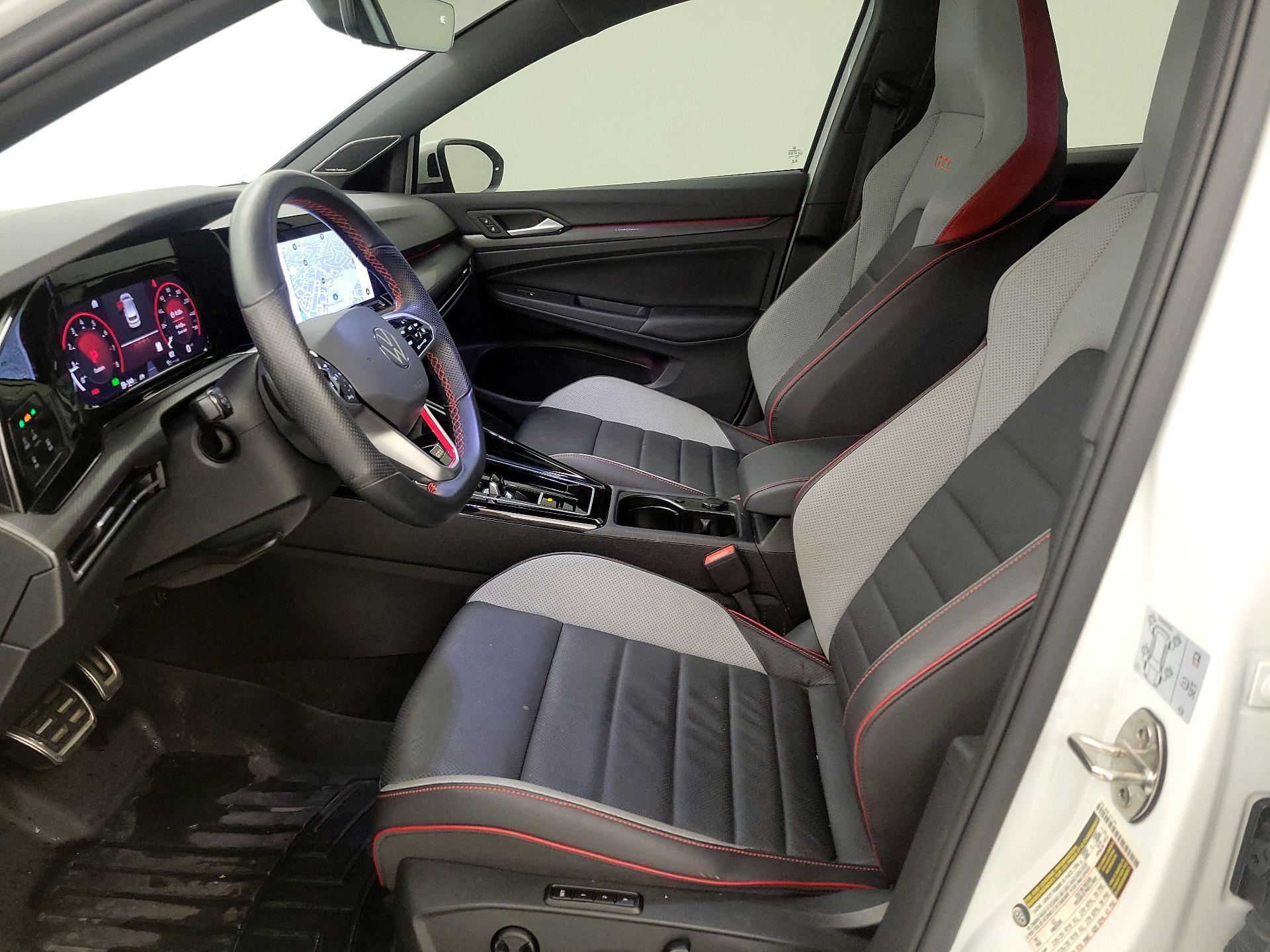 Thumbnail: 2024 Volkswagen Golf - 11