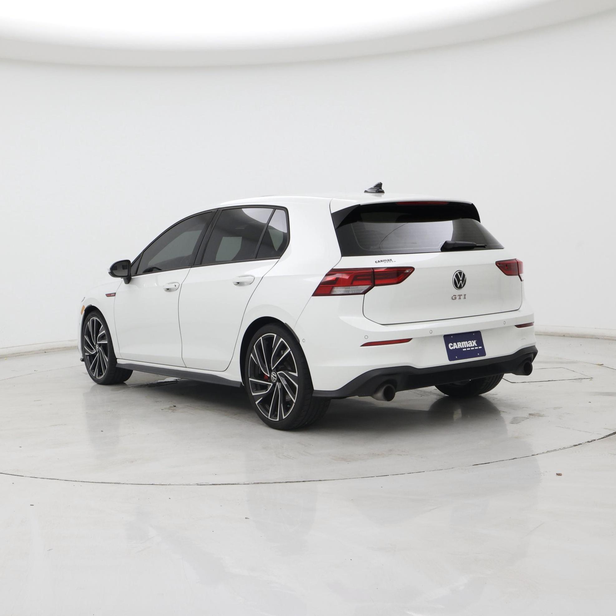 Thumbnail: 2024 Volkswagen Golf - 2