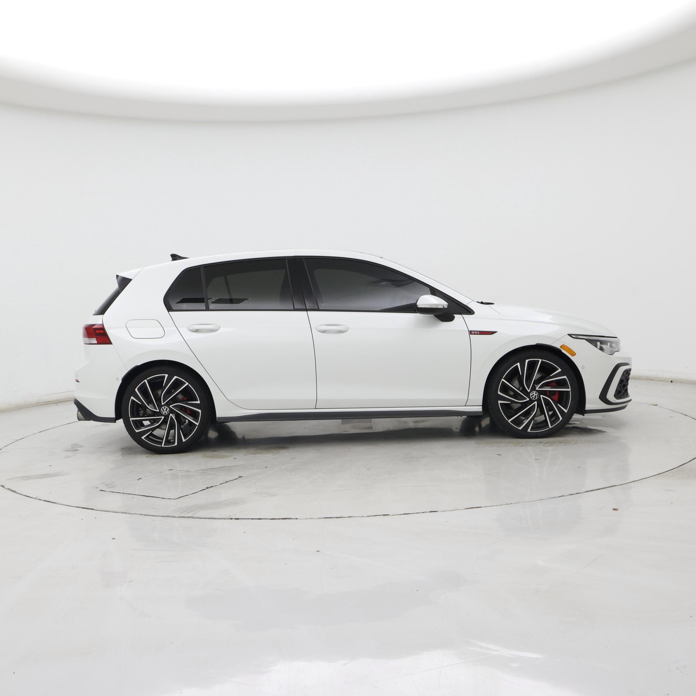 Thumbnail: 2024 Volkswagen Golf - 7