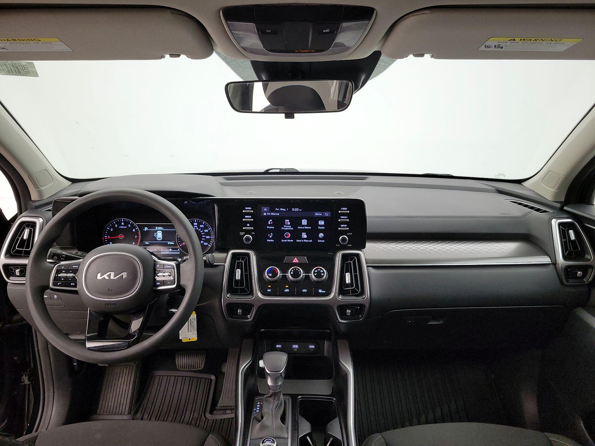 Thumbnail: 2022 Kia Sorento - 9
